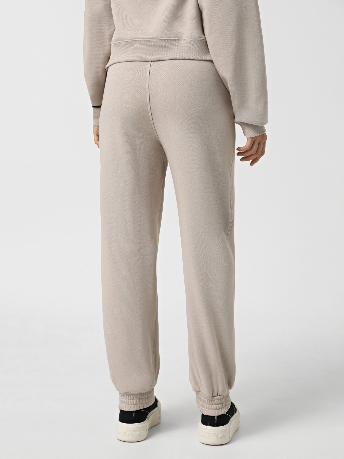 Штаны спортивные CONVERSE RETRO CHUCK модель 10026156-251 Штаны спортивные CONVERSE RETRO CHUCK модель 10026156-251 Фото