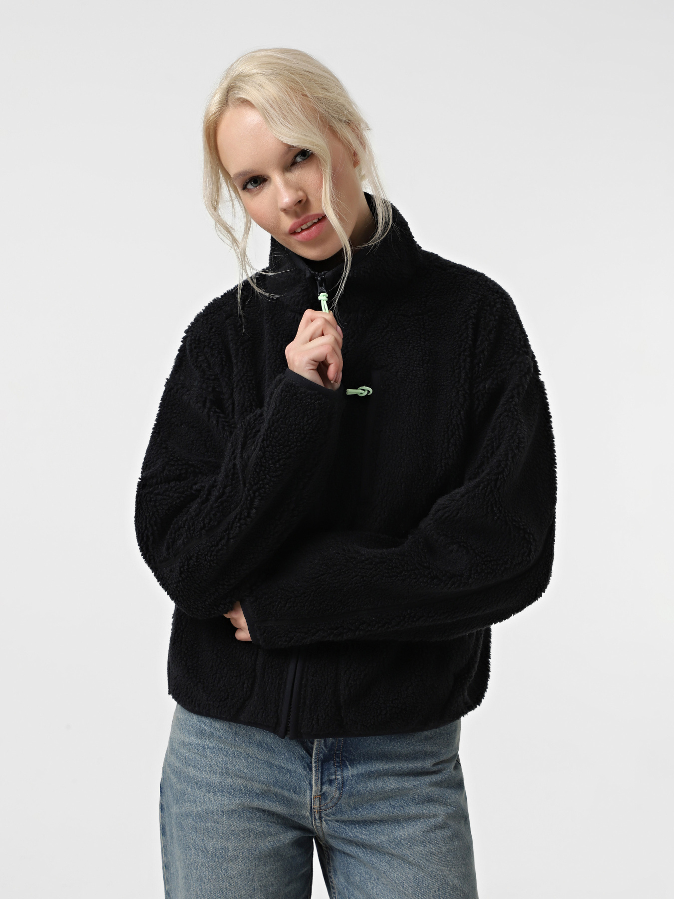 Зимова куртка CONVERSE SHERPA FULL-ZIP модель 10027056-001 Зимова куртка CONVERSE SHERPA FULL-ZIP модель 10027056-001 Фото