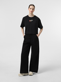 Футболка CONVERSE TLMN VDAY модель 10028306-001 Футболка CONVERSE TLMN VDAY модель 10028306-001 Фото