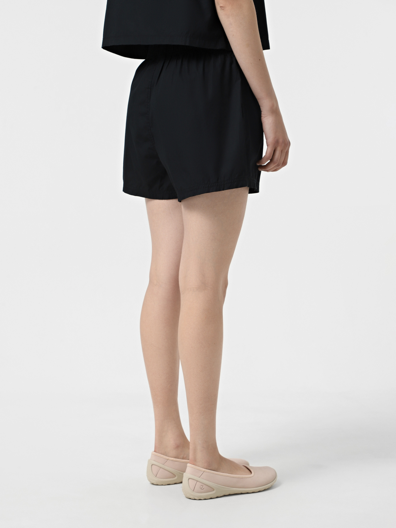 Повседневные шорты CONVERSE RELAXED 3" модель 10027905-001 Фото