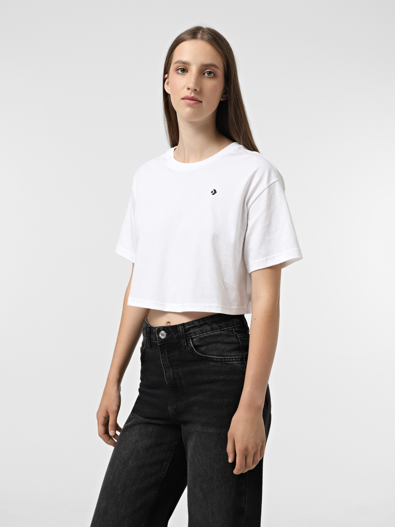 Футболки и поло CONVERSE STAR CHEVRON TEE модель CVW5T102-WHT Футболки и поло CONVERSE STAR CHEVRON TEE модель CVW5T102-WHT Фото