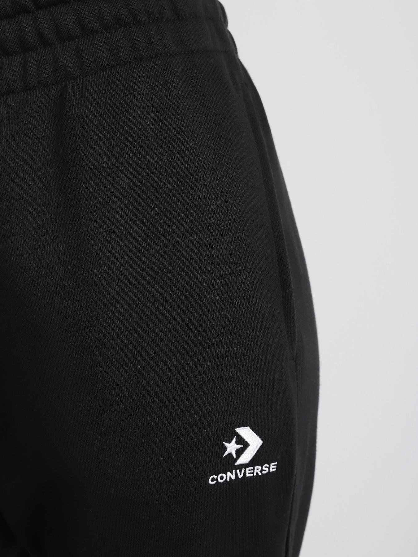 Спортивні штани CONVERSE Embroidered Star Chevron модель 10020164-001 Фото