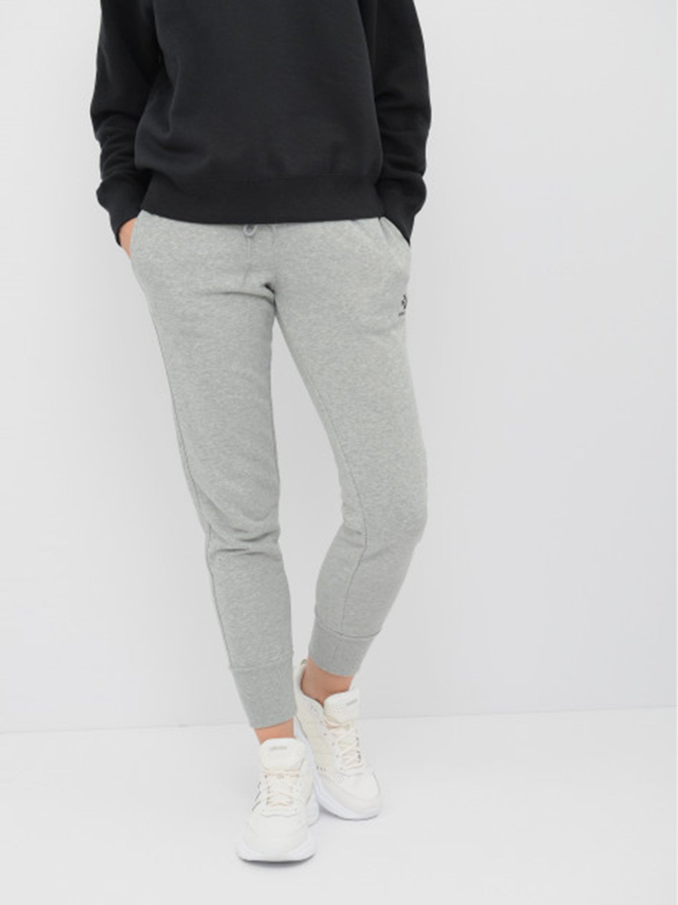 Штаны спортивные CONVERSE Embroidered Star Chevron модель 10020164-035 Фото