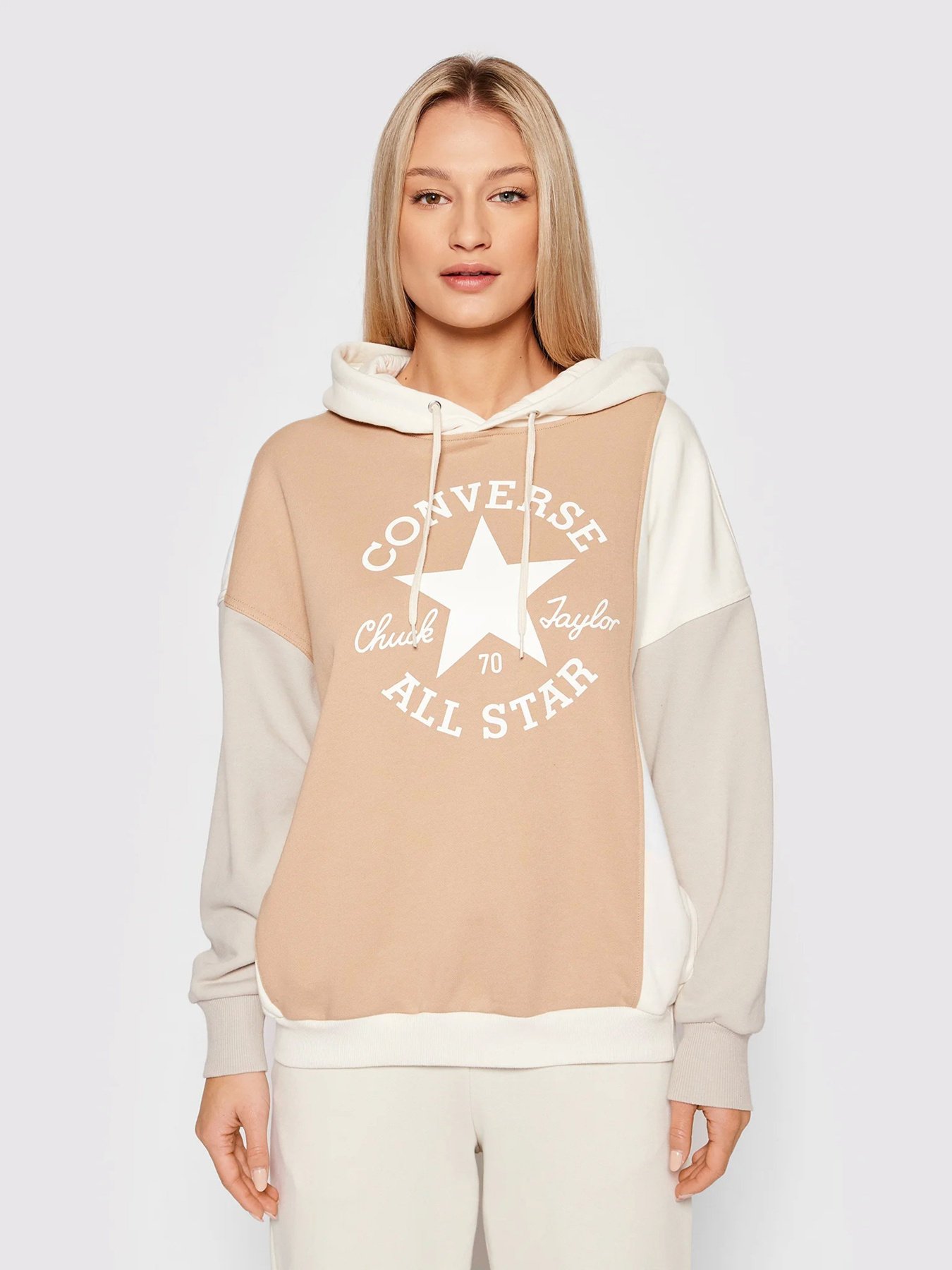 Худи CONVERSE Twisted Classics Chuck Taylor All Star модель 10022963-281 Худи CONVERSE Twisted Classics Chuck Taylor All Star модель 10022963-281 Фото