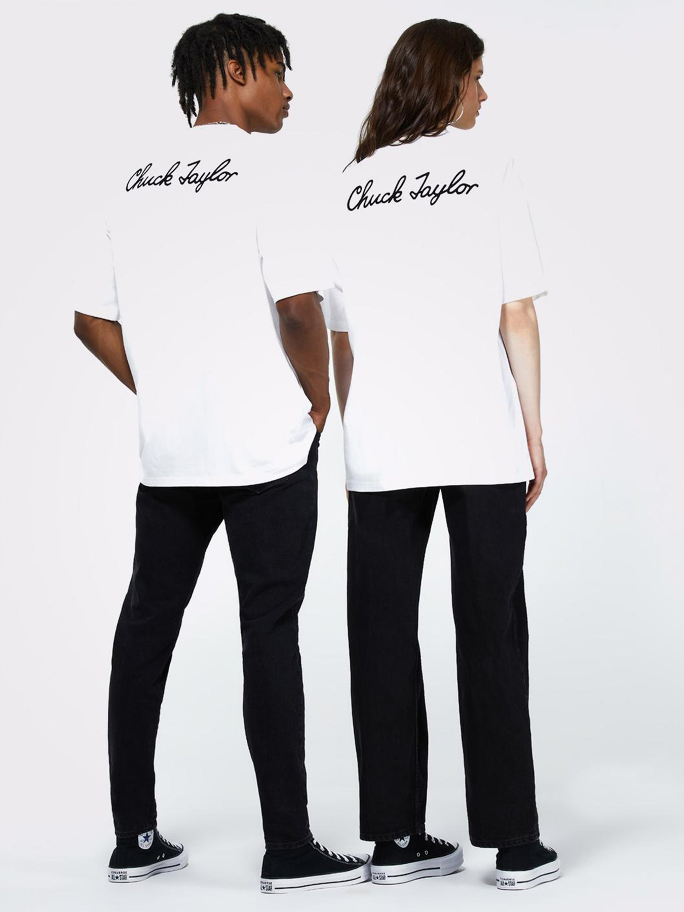 Футболки і поло CONVERSE Chuck Taylor Sneaker Patch Crew Neck модель 10020931-102 Фото