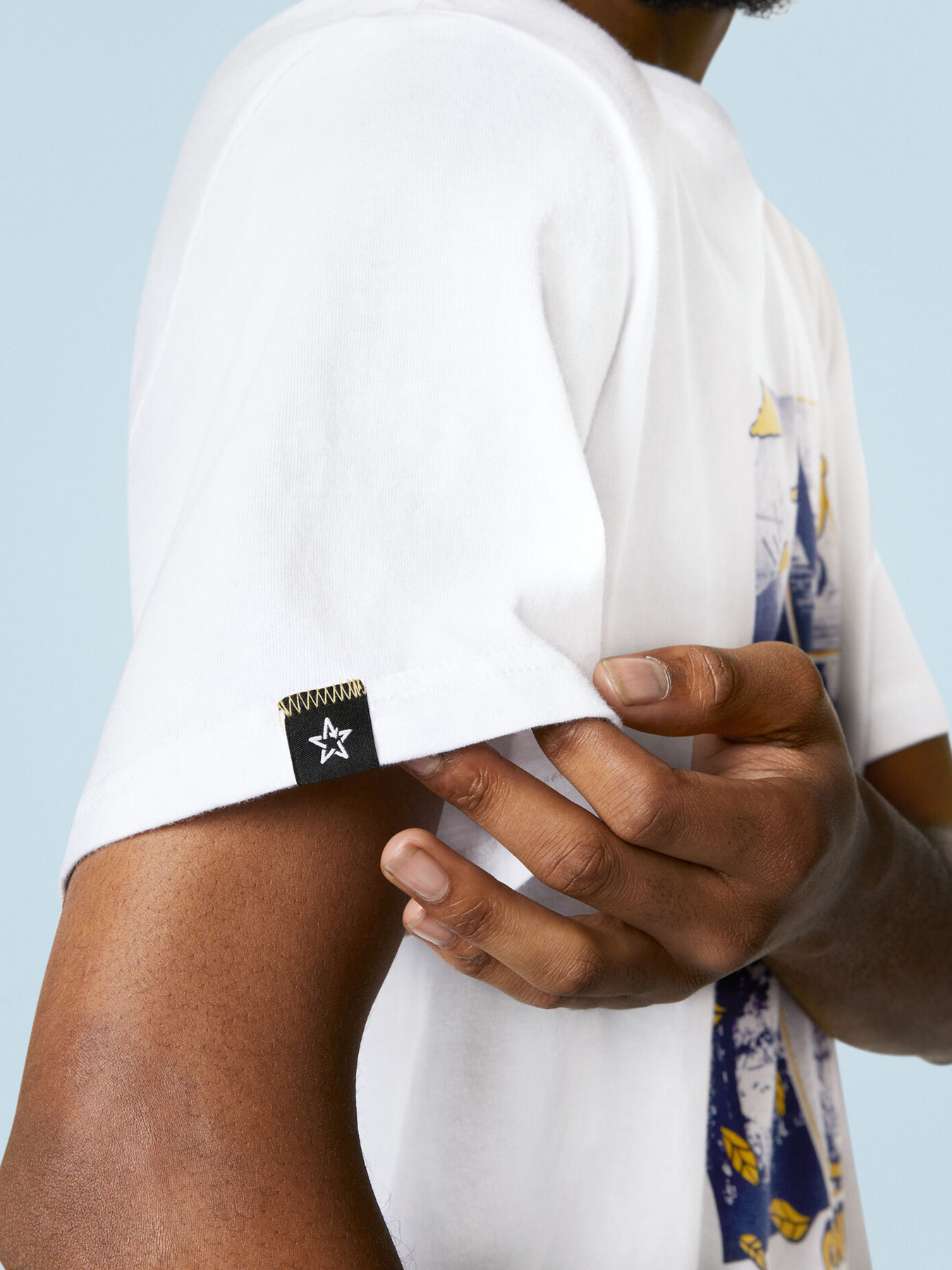 Футболка CONVERSE Comic Graphic модель 10023284-102 Фото