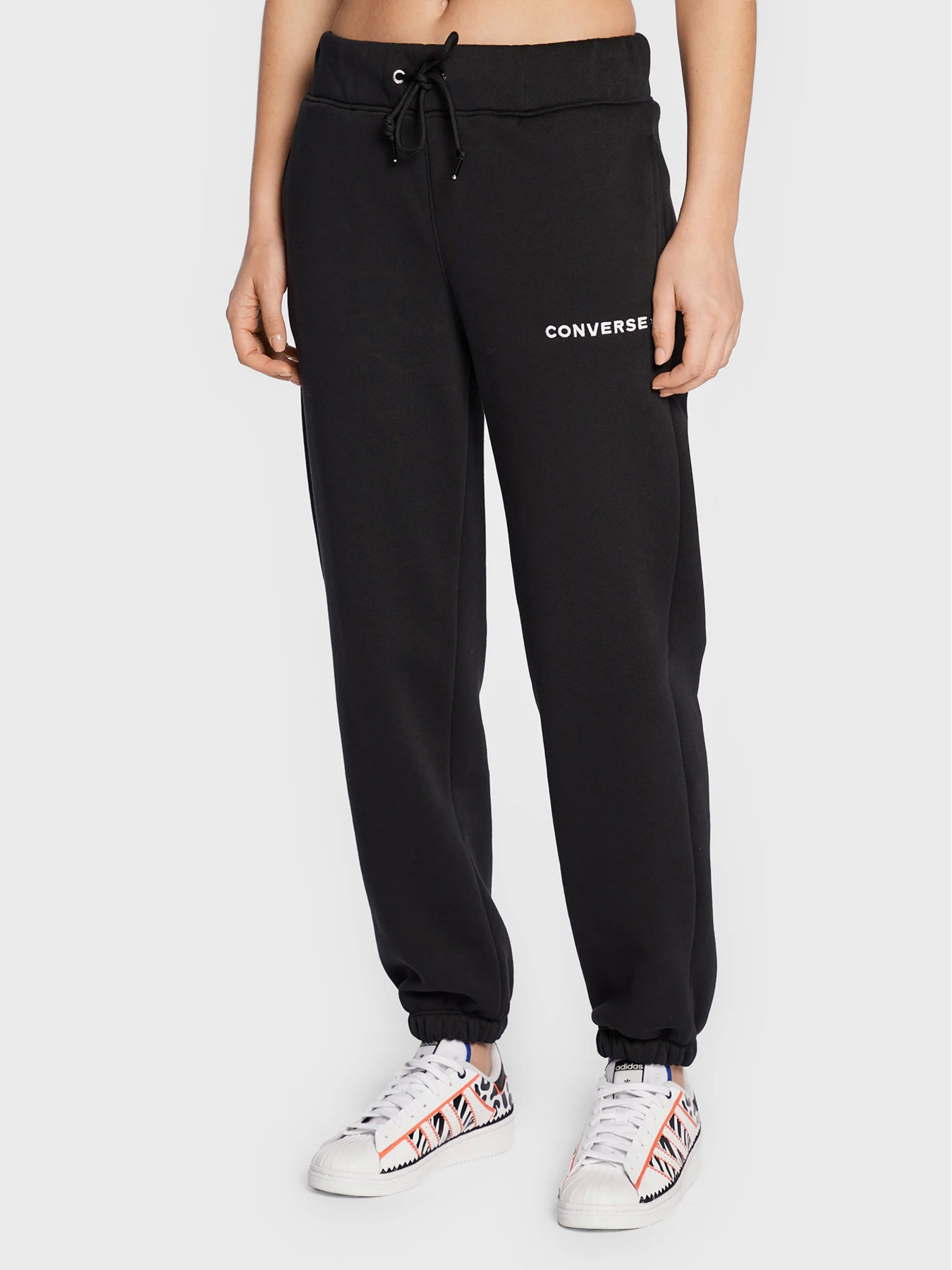 Штаны спортивные CONVERSE Strip Wordmark Fleece модель 10023718-001 Фото