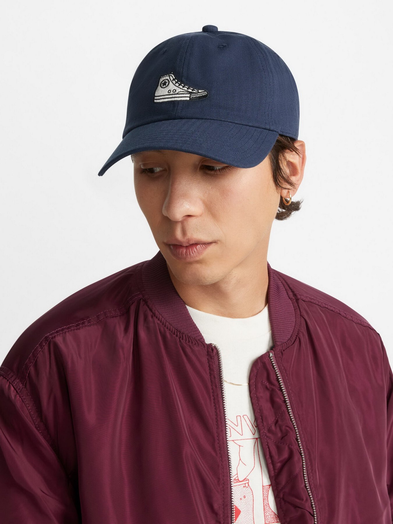 Кепка CONVERSE High-Top Sneaker Patch Baseball модель 10023501-410 Кепка CONVERSE High-Top Sneaker Patch Baseball модель 10023501-410 Фото