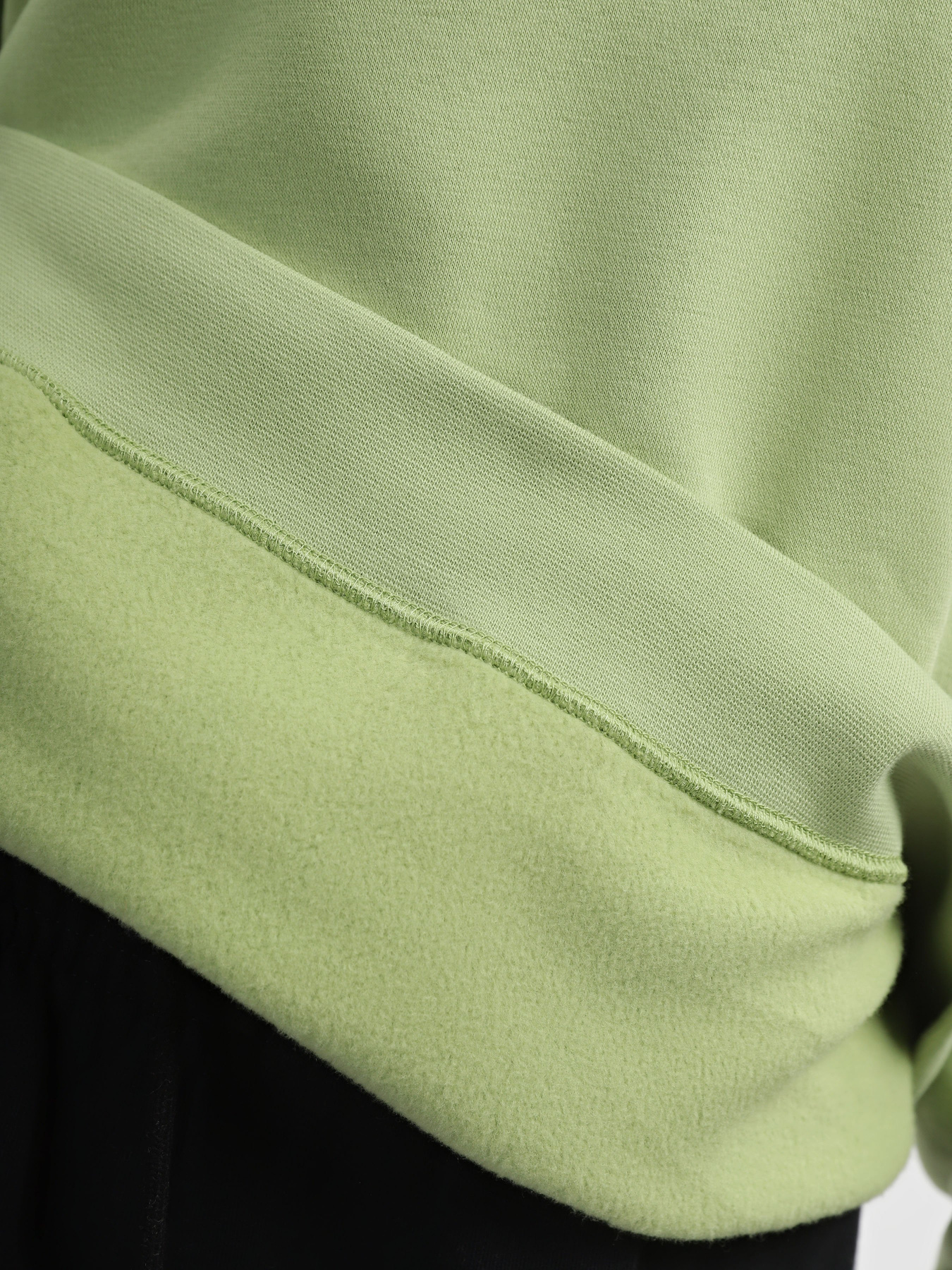 Свитшот CONVERSE Star Chevron Crew Vitality модель 10024510-354 Фото