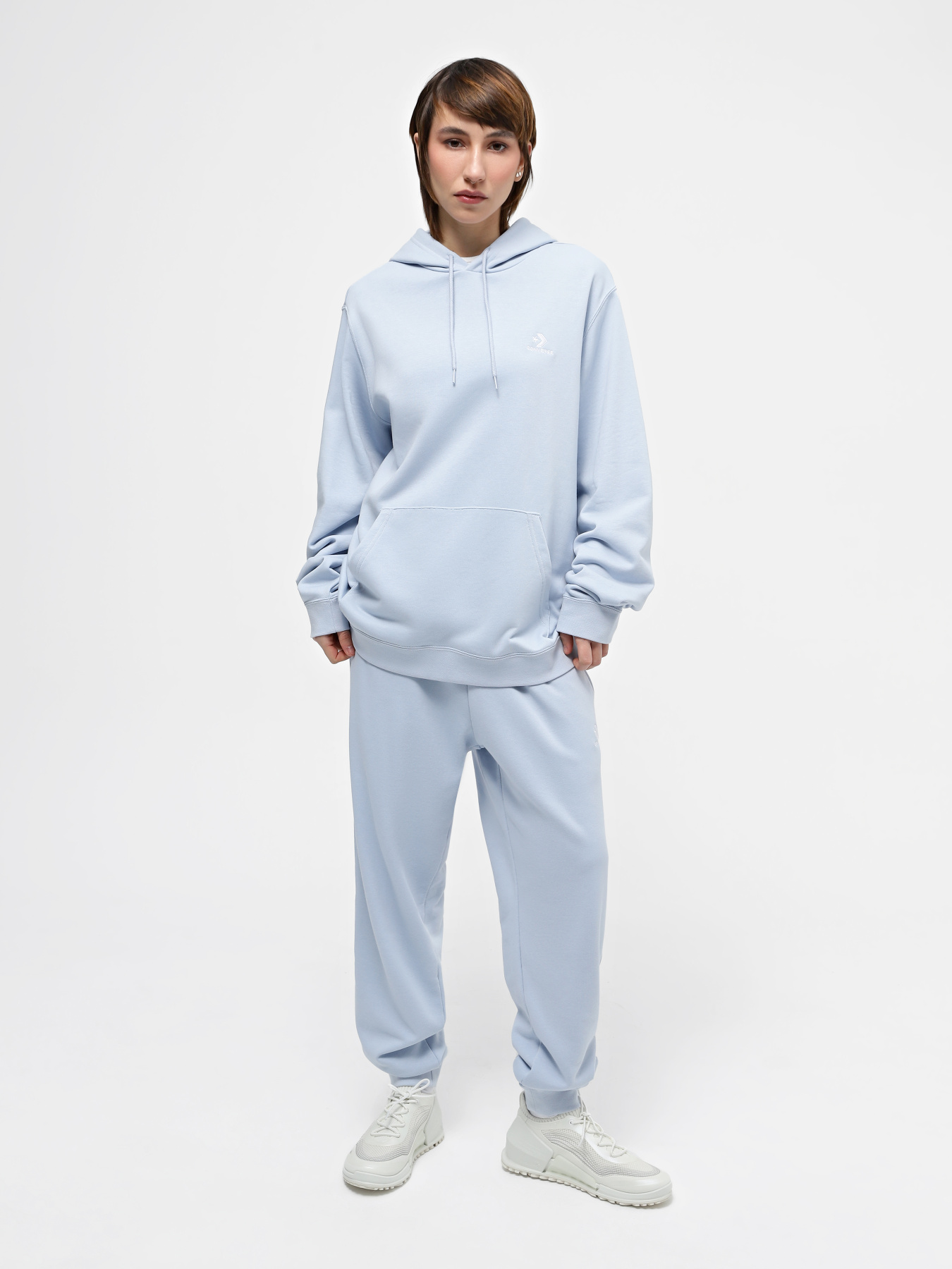 Худі CONVERSE STANDARD FIT LEFT CHEST STAR C модель 10023874-050 Худі CONVERSE STANDARD FIT LEFT CHEST STAR C модель 10023874-050 Фото