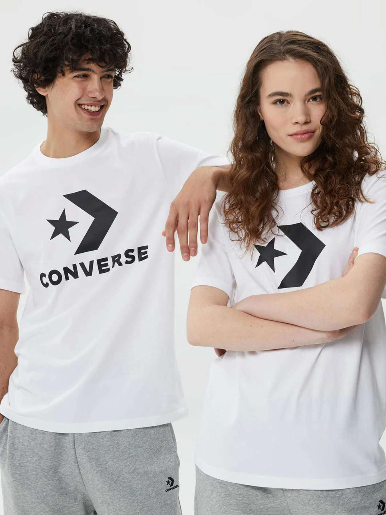 Футболка CONVERSE STANDARD FIT CENTER FRONT LARG модель 10025458-102 Фото