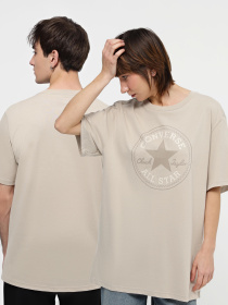 Футболка CONVERSE CHUCK PATCH модель 10025459-274 Футболка CONVERSE CHUCK PATCH модель 10025459-274 Фото