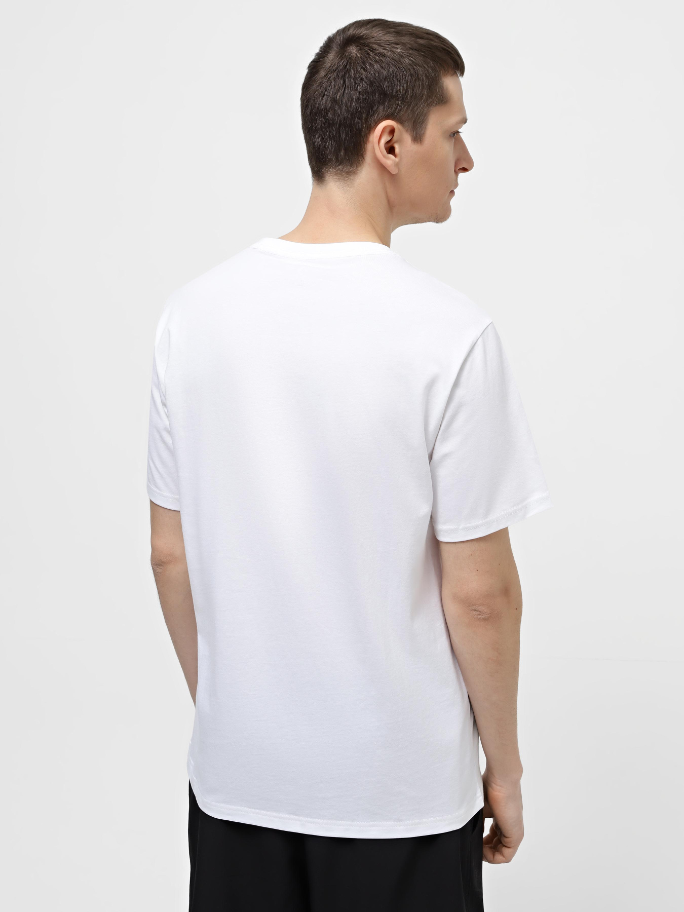 Футболка CONVERSE CHUCK PATCH DISTORT модель 10025973-102 Футболка CONVERSE CHUCK PATCH DISTORT модель 10025973-102 Фото