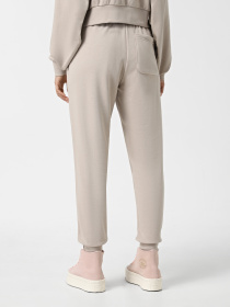 Штаны спортивные CONVERSE Core Chuck Patch модель 10026982-251 Фото