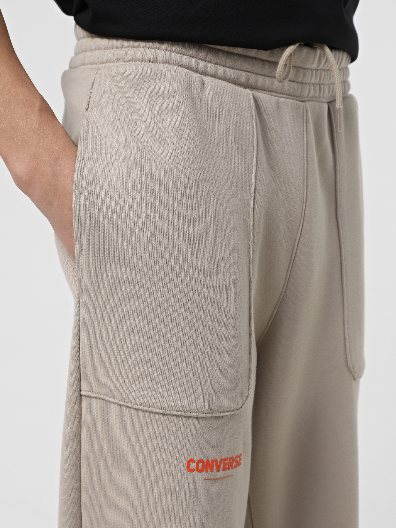 Повсякденні штани CONVERSE WORDMARK FIT GRAPHIC модель 10027359-251 Фото