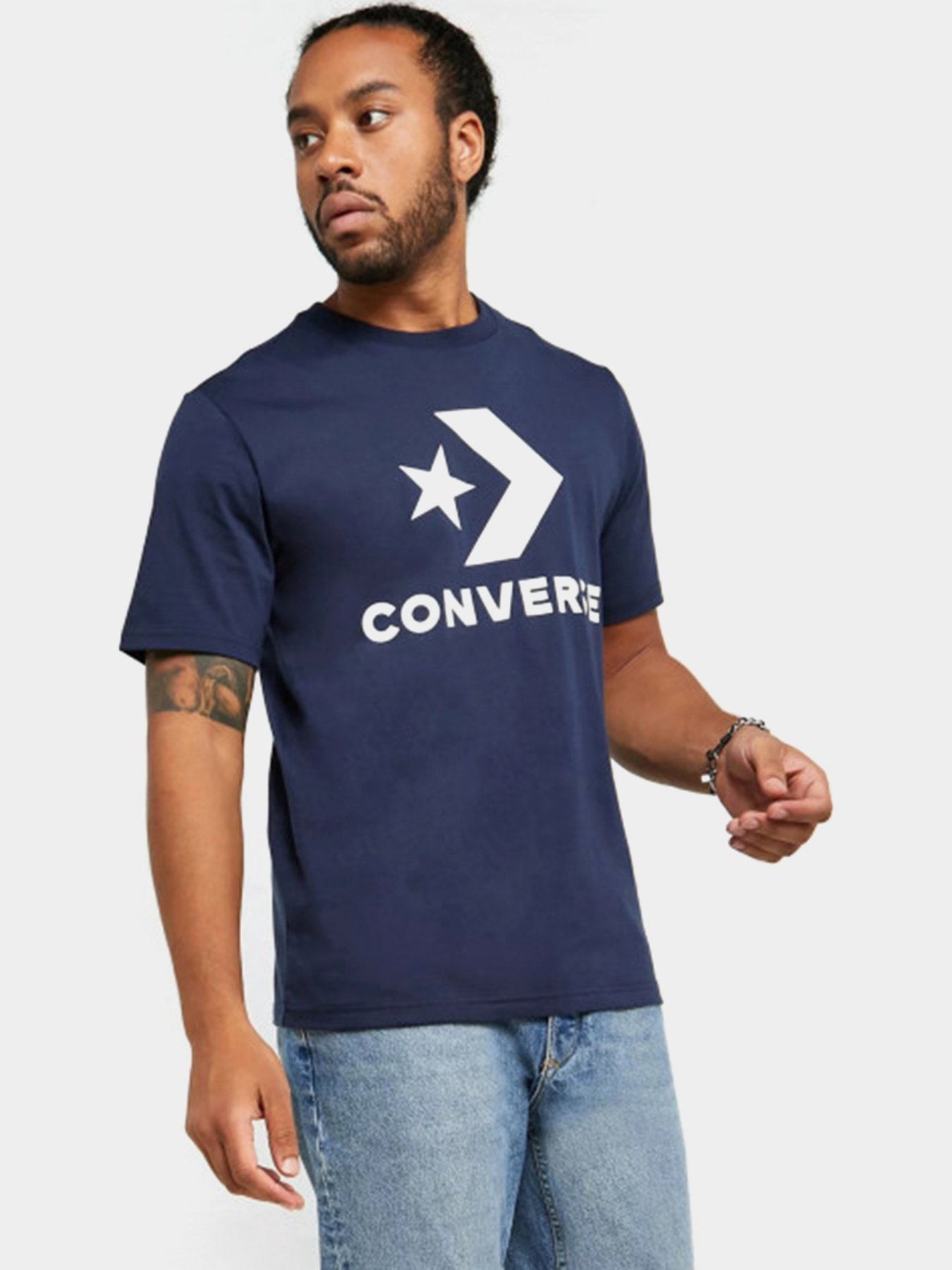 Футболки і поло CONVERSE Chuck Taylor Star Chevron модель 10018568-467 Футболки і поло CONVERSE Chuck Taylor Star Chevron модель 10018568-467 Фото