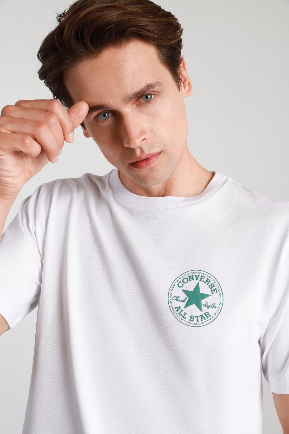 Футболки и поло CONVERSE Puffed Chuck Patch модель 10021631-102 Фото