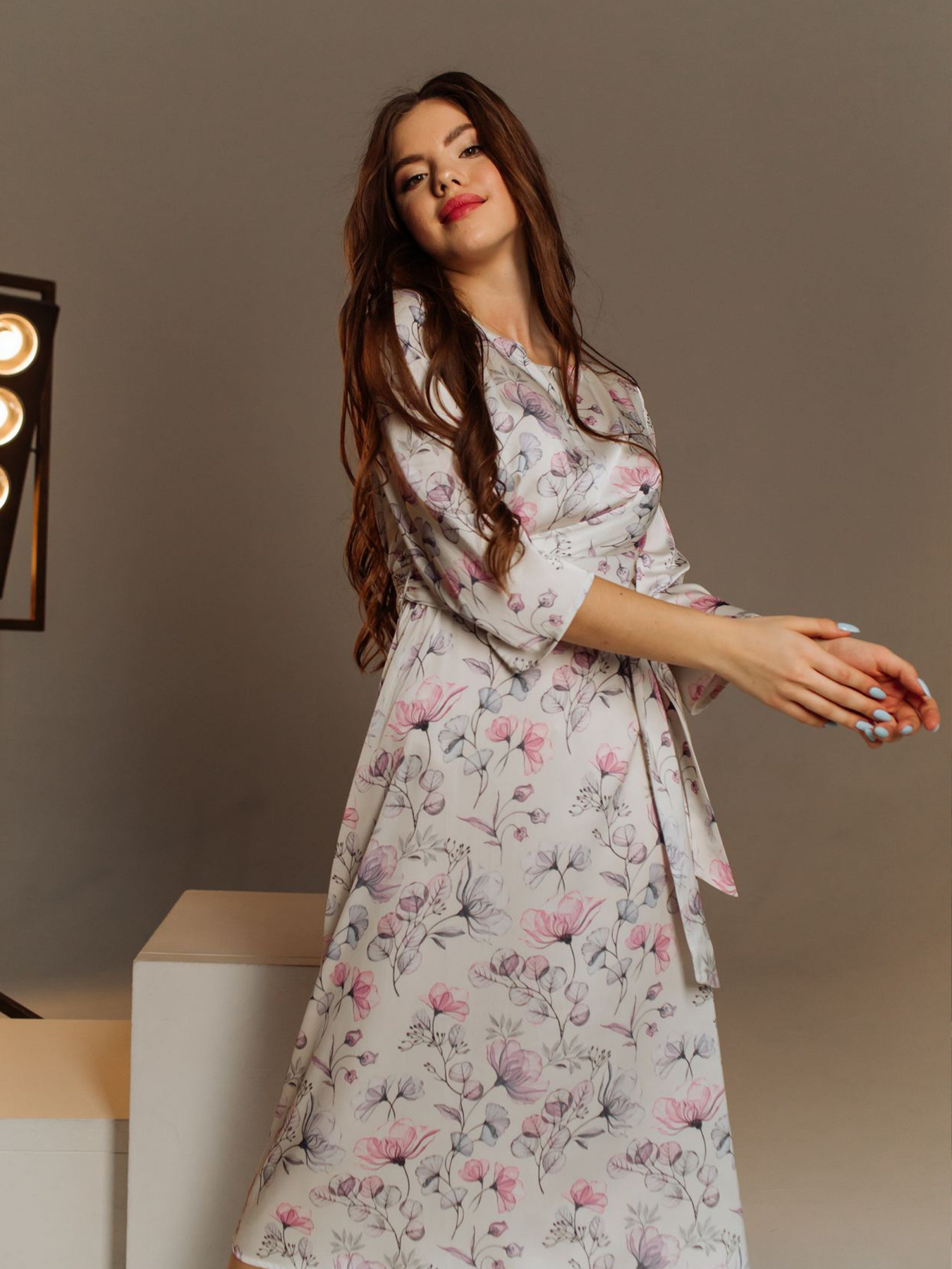 Платья VOVK модель 08020 квіти Фото