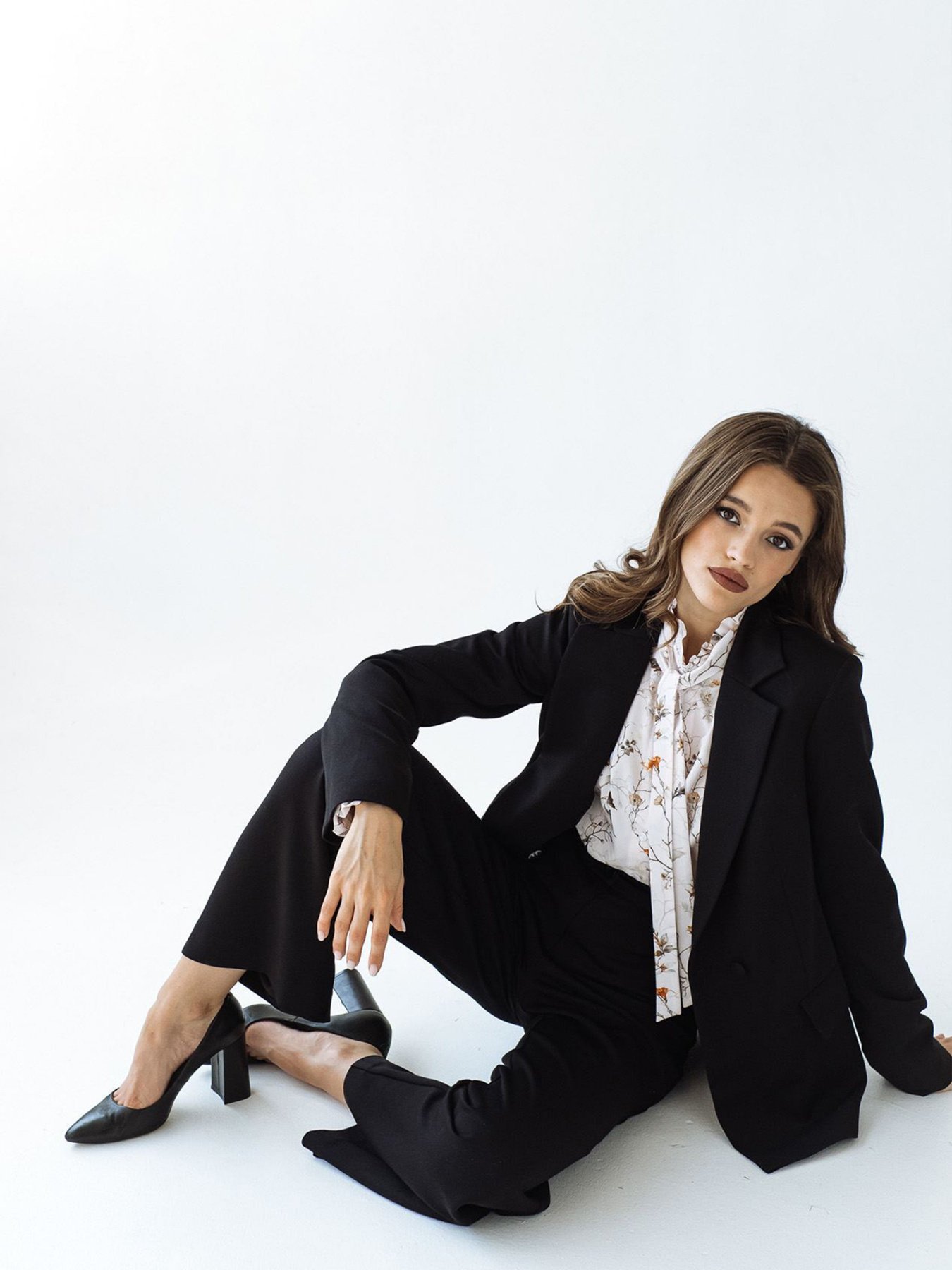 Костюмы VOVK модель 09657 чорний Костюмы VOVK модель 09657 чорний Фото