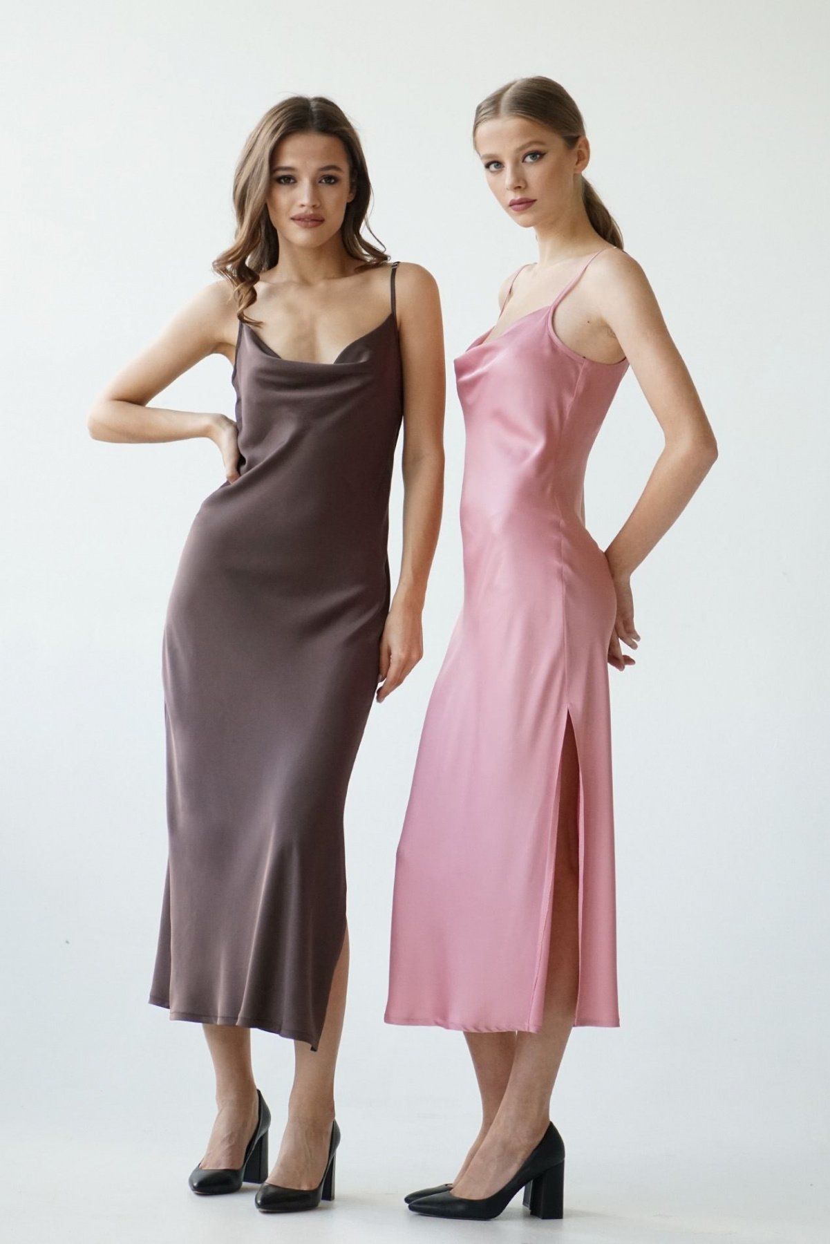 Платья VOVK модель 09764 фрезовий Фото