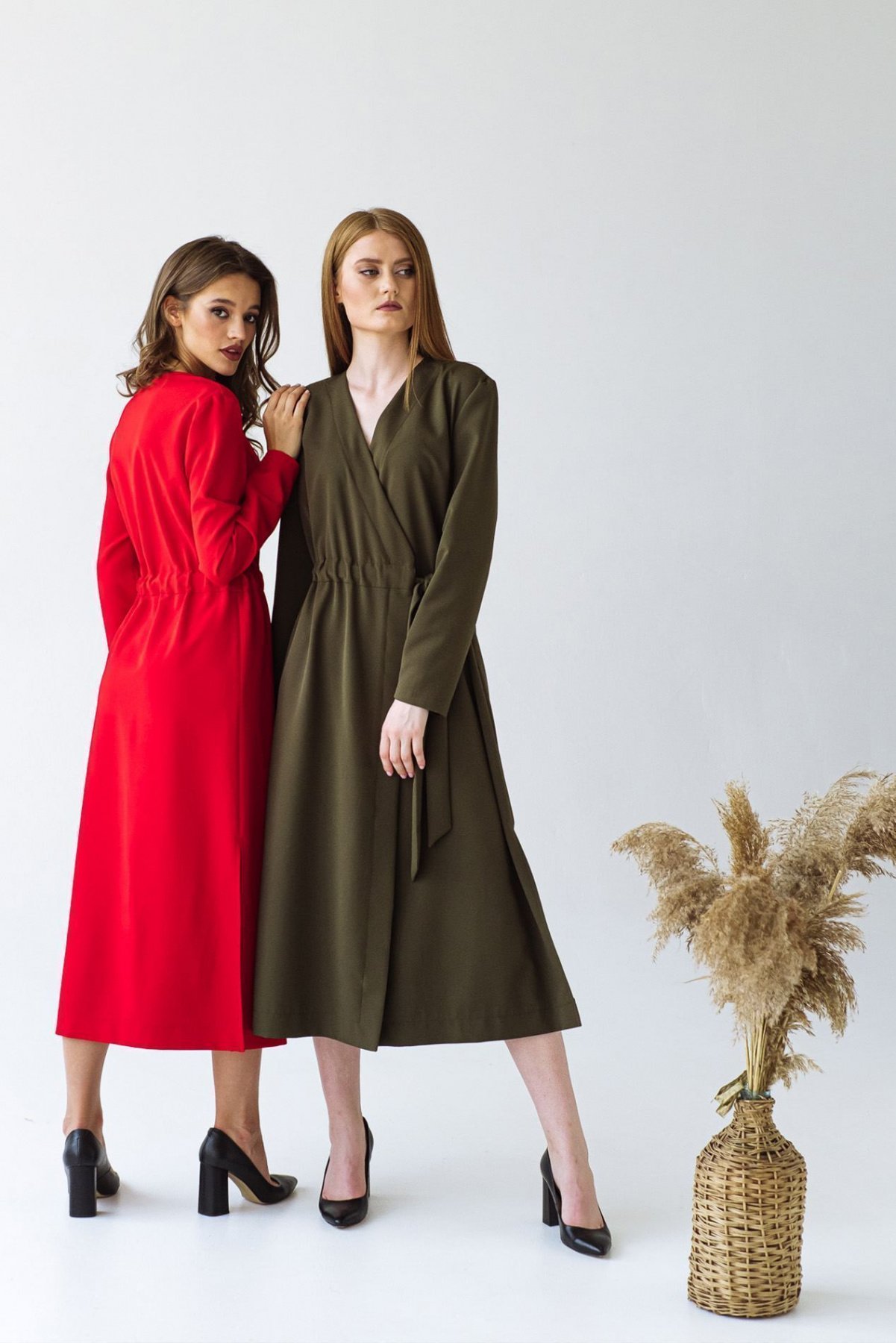 Платья VOVK модель 09352 оливковий Фото