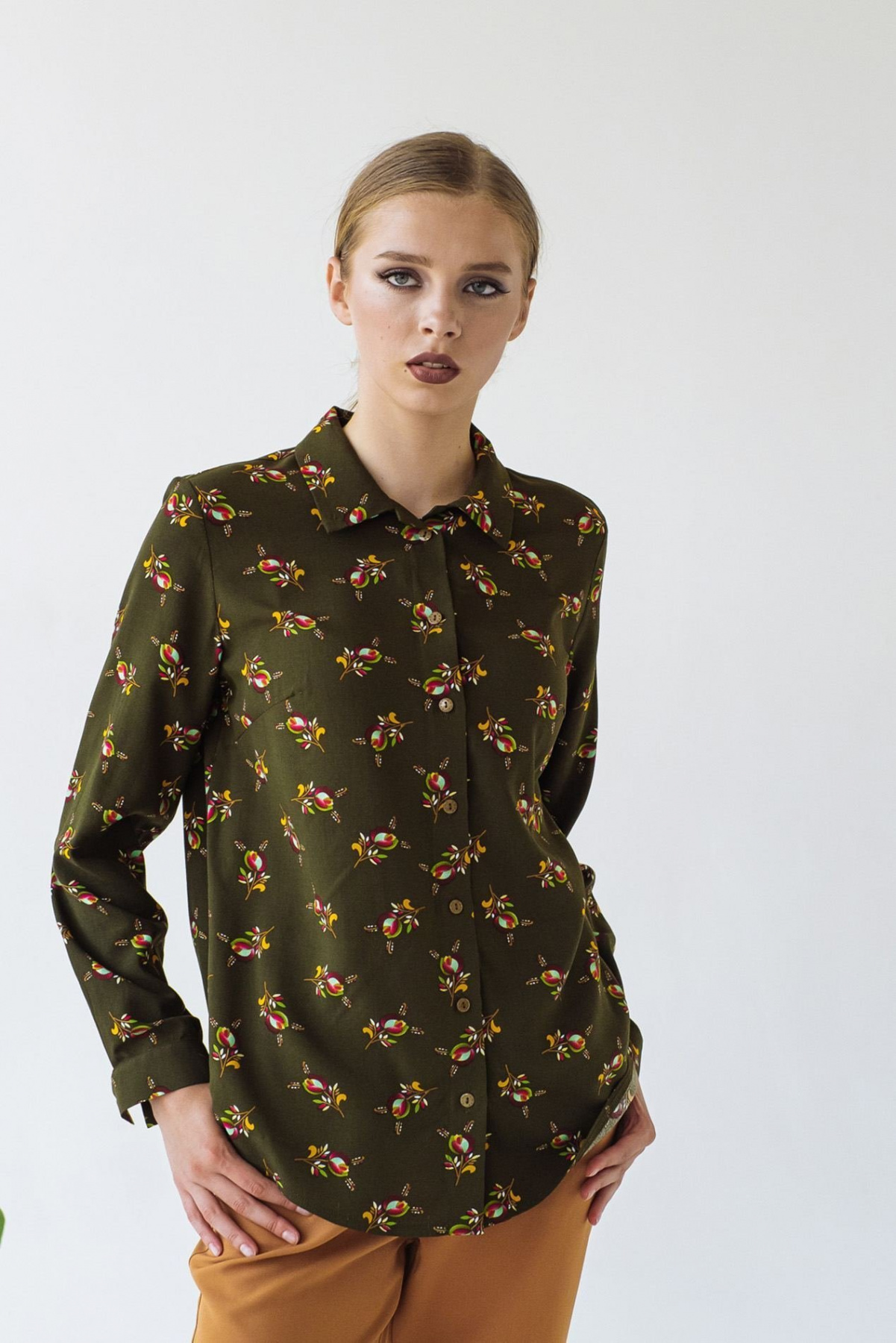 Блуза з довгим рукаом VOVK модель 09403 квіти Фото