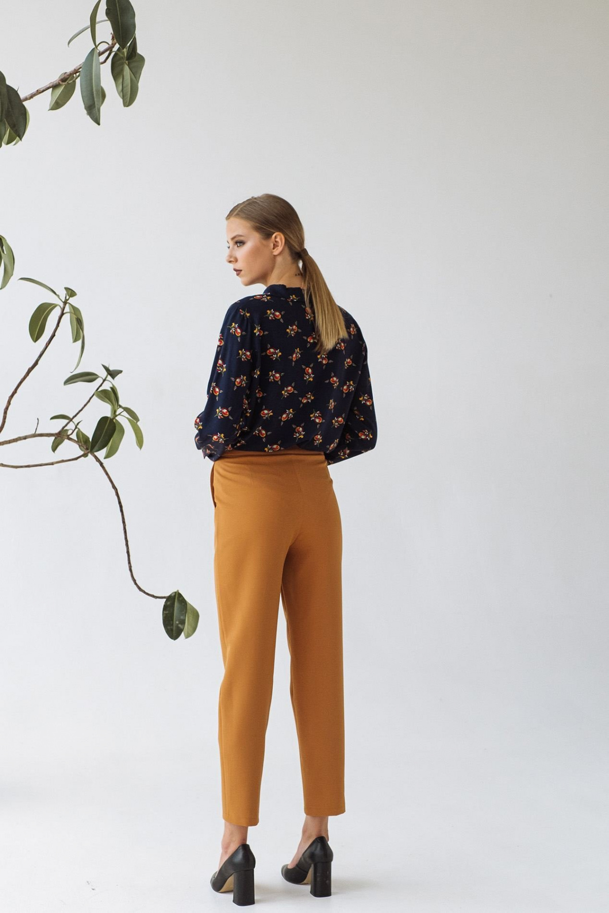 Брюки повседневные VOVK модель 09518 карамельний Фото