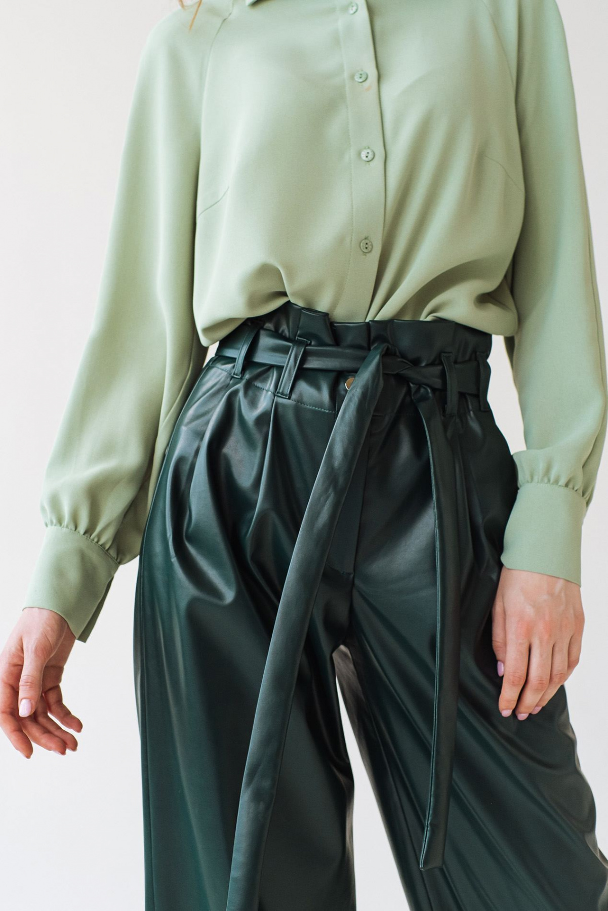 Повседневные штаны VOVK модель 07734 смарагдовий Фото