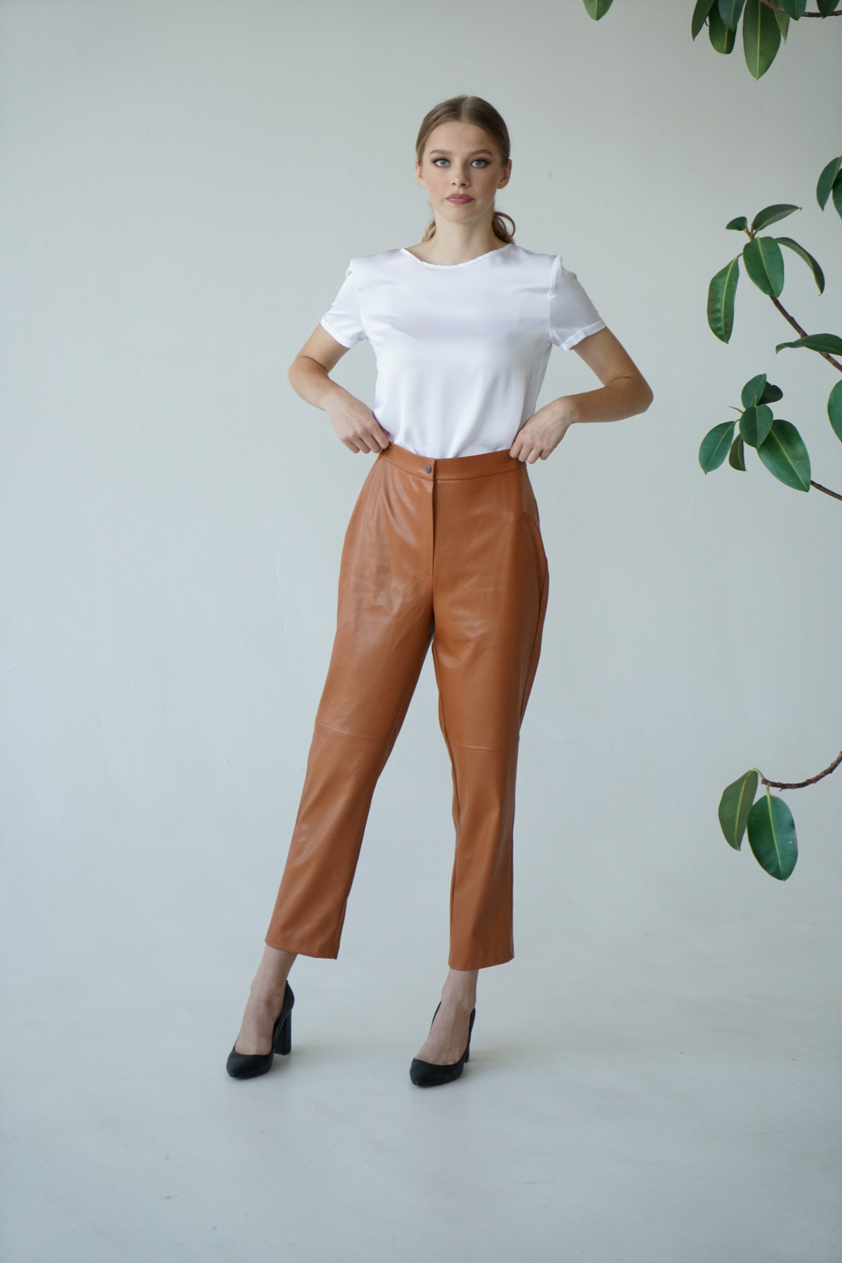 Брюки повседневные VOVK модель 09794 карамельний Фото