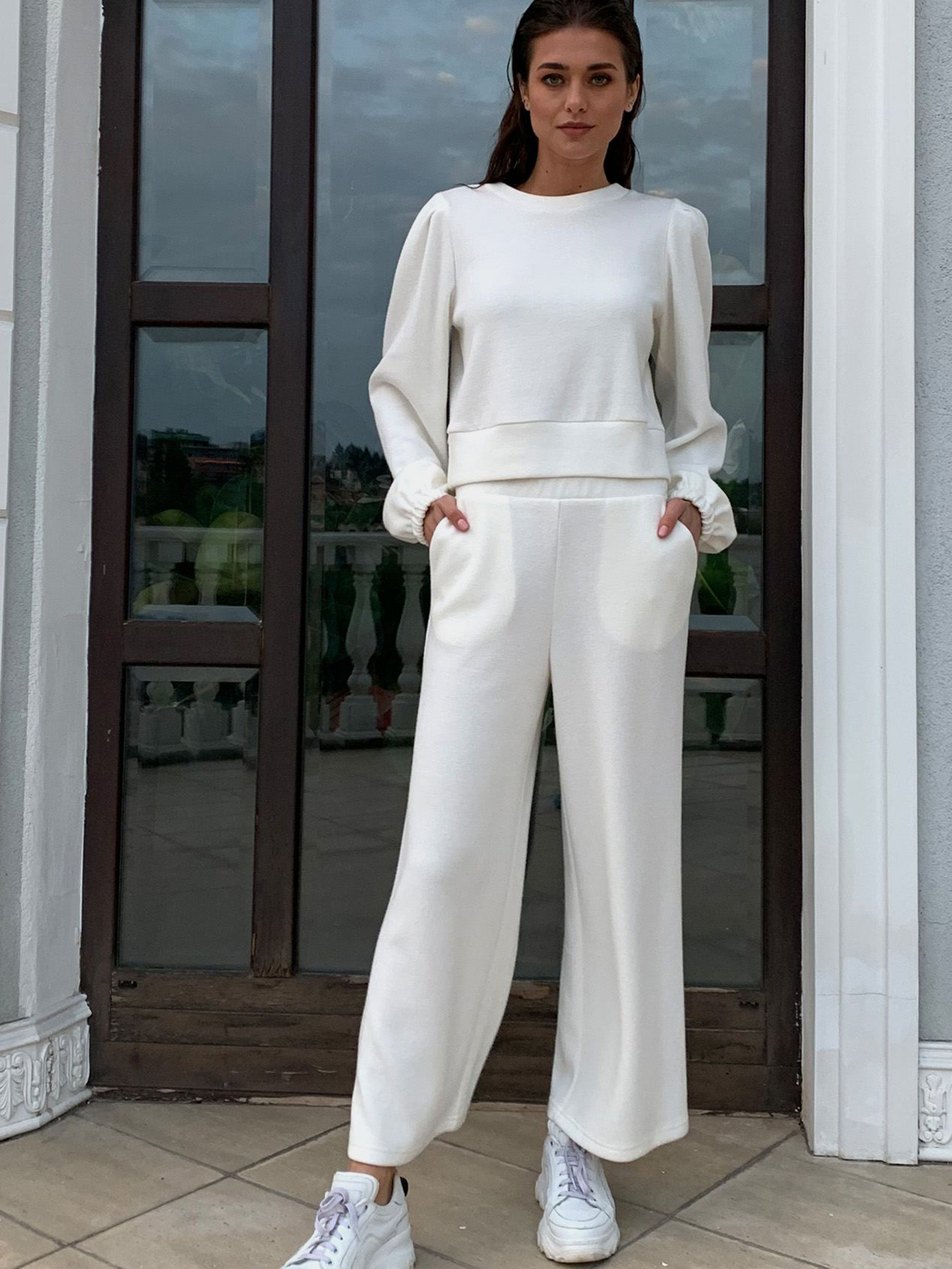 Костюмы VOVK модель 09740 молочний Фото