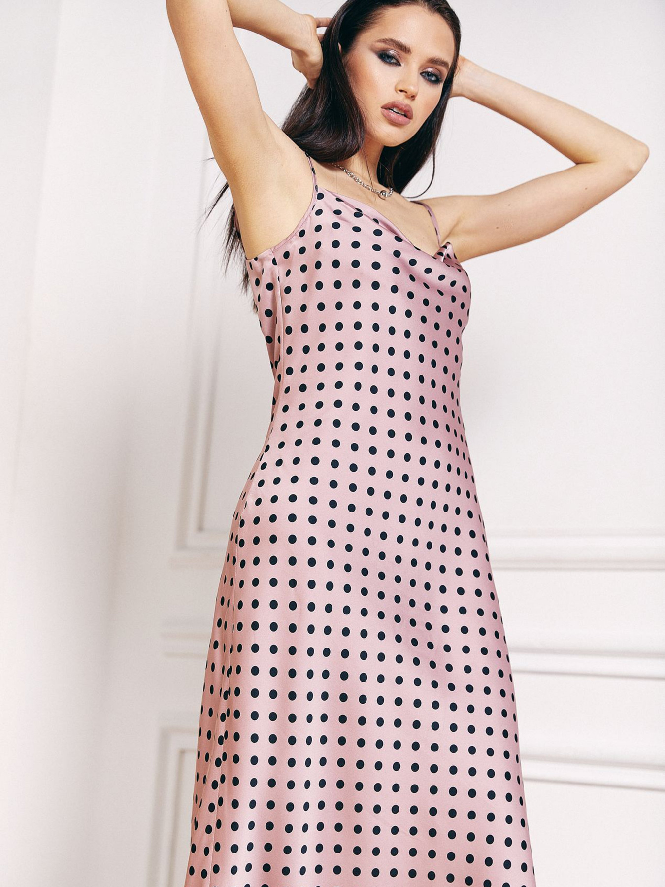 Платья VOVK модель 010910 фрезовий Фото