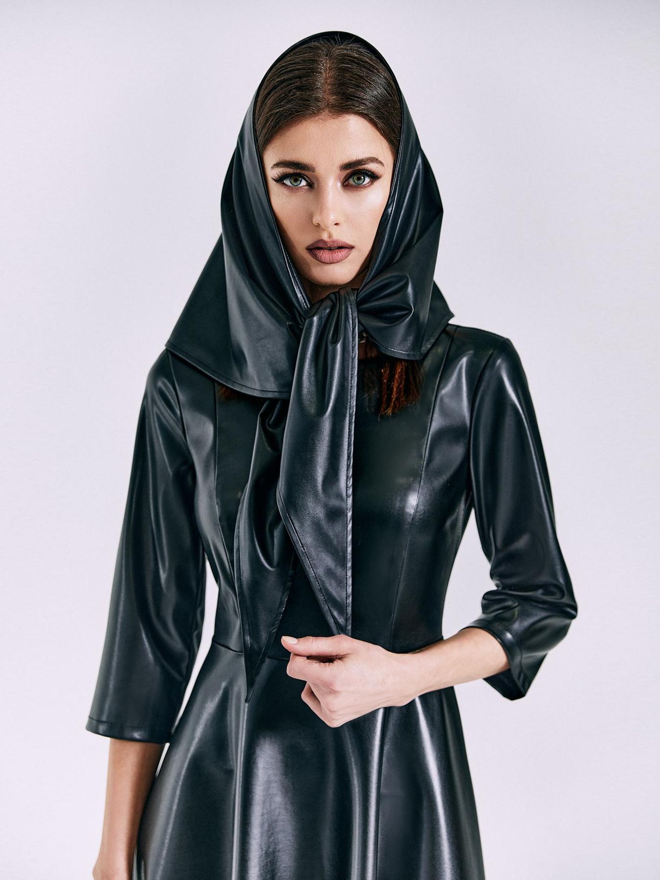 Платья VOVK модель 010688 чорний Фото