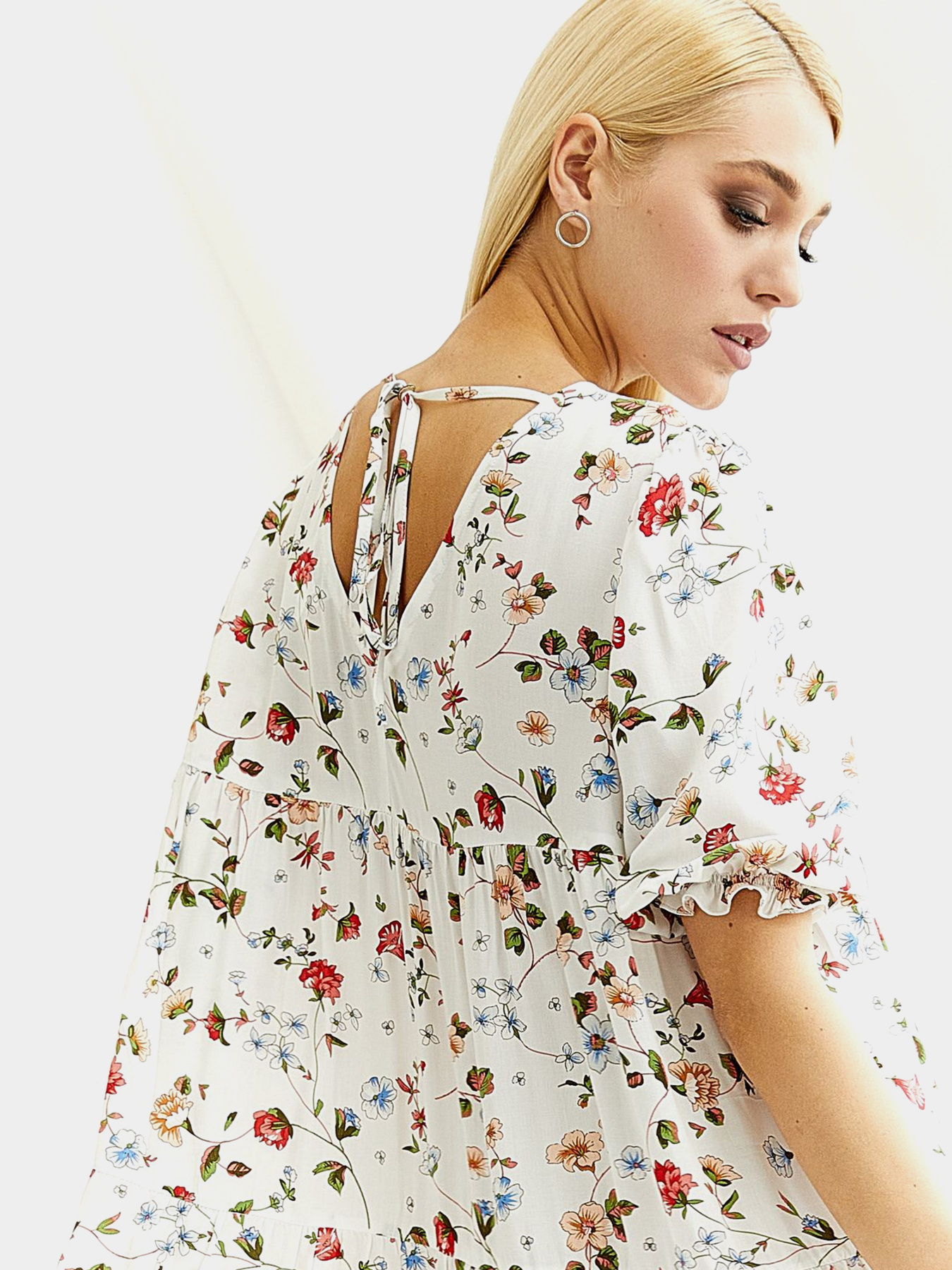 Сукні VOVK модель 011189 квіти Сукні VOVK модель 011189 квіти Фото