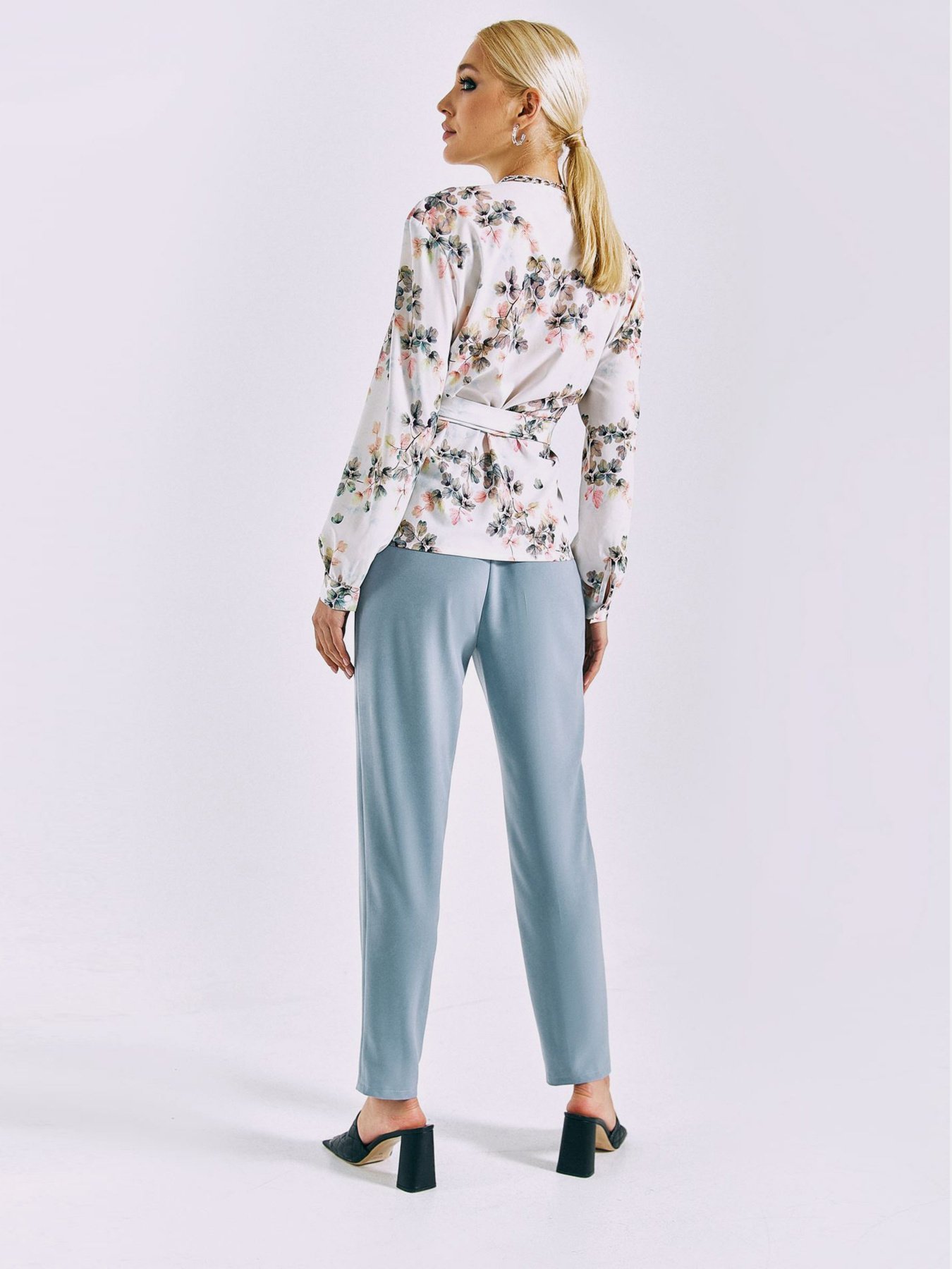 Повседневные штаны VOVK модель 010874 сіро-небесний Фото