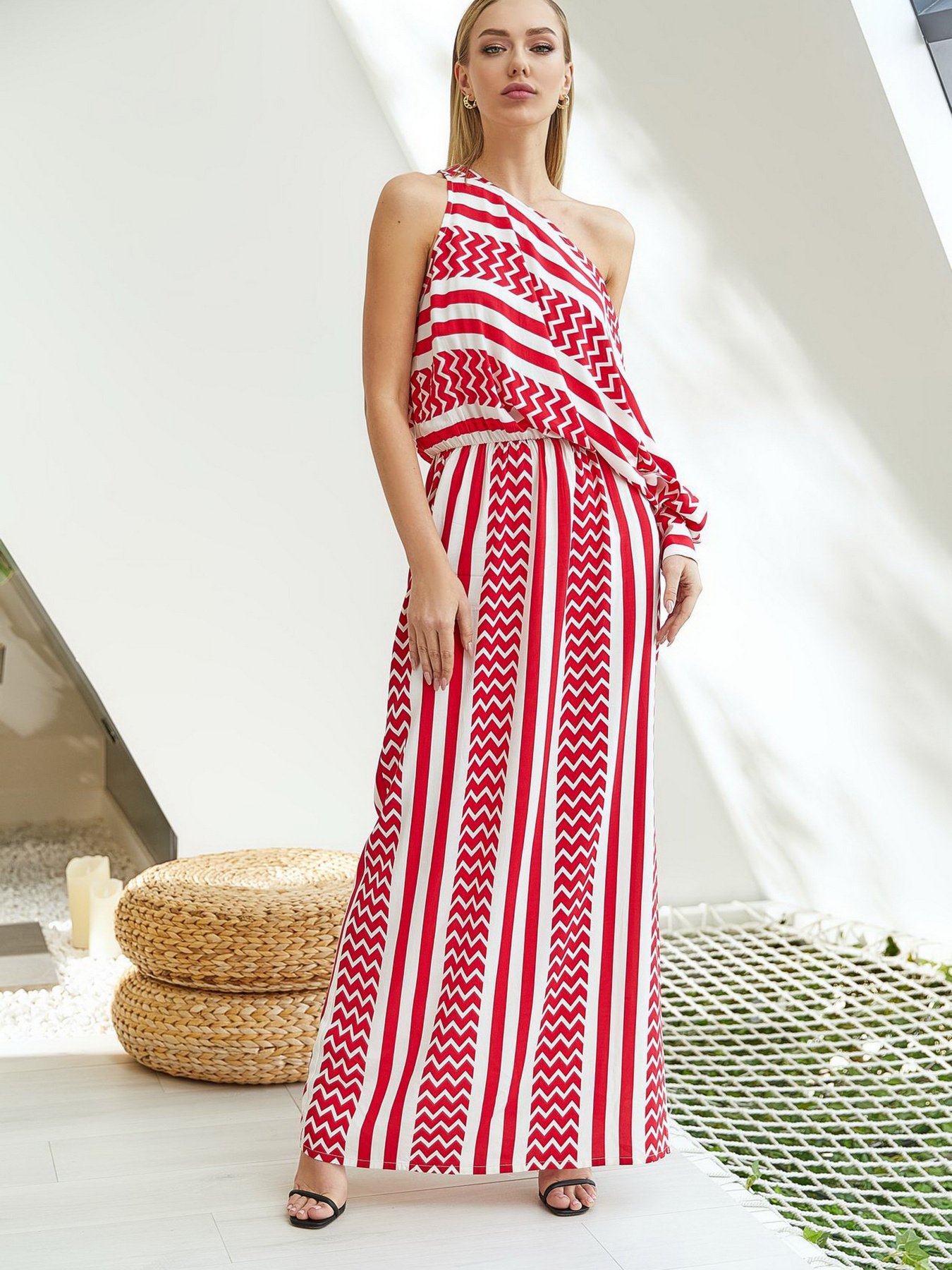 Сукні VOVK модель 09900 червоний Сукні VOVK модель 09900 червоний Фото