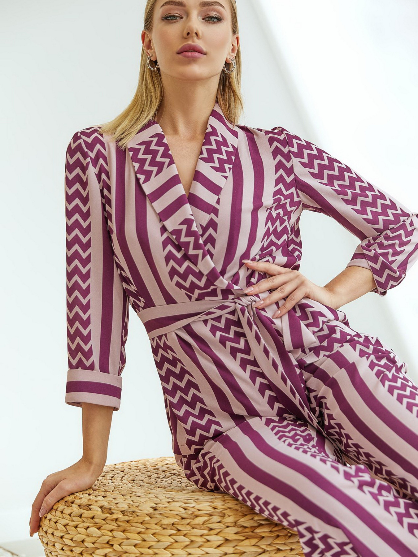 Костюмы VOVK модель 09384 бордовий Костюмы VOVK модель 09384 бордовий Фото