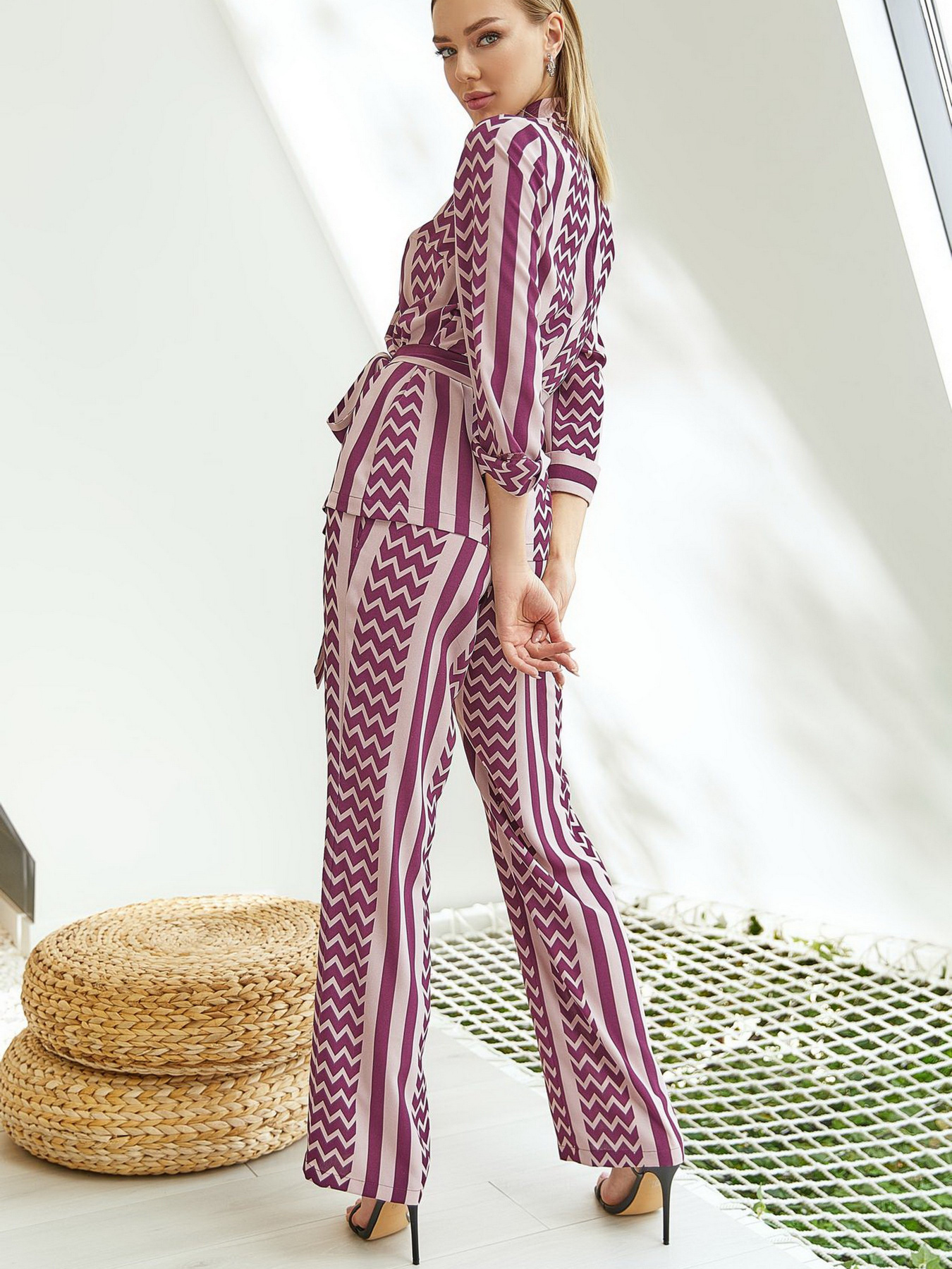 Костюмы VOVK модель 09384 бордовий Костюмы VOVK модель 09384 бордовий Фото