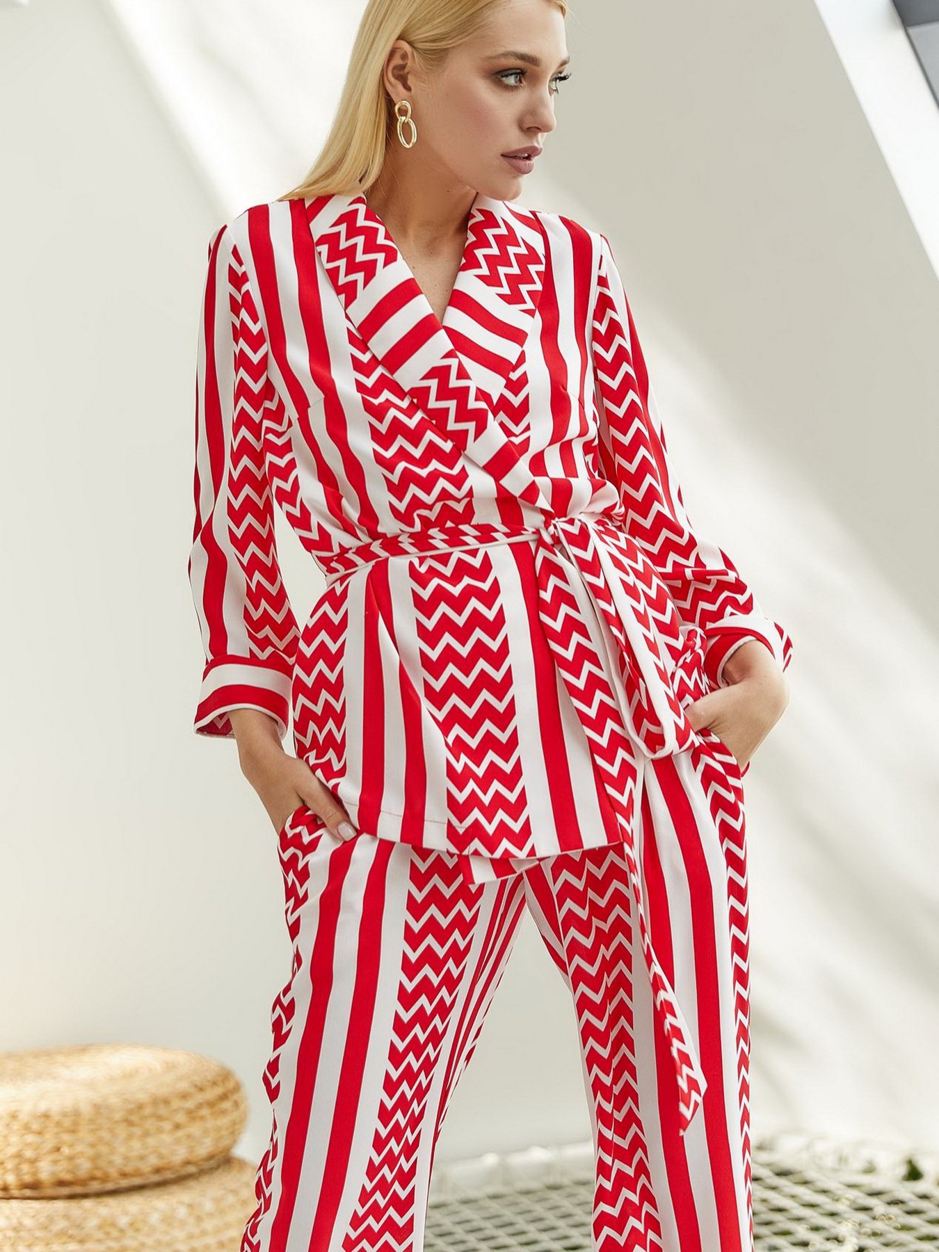 Костюмы VOVK модель 09385 червоний Фото