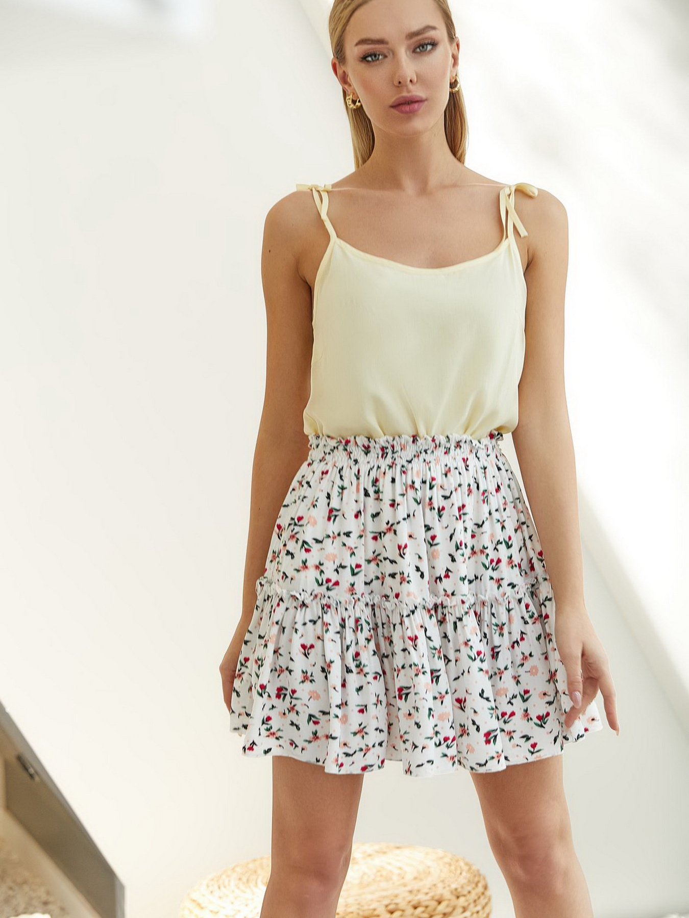 Юбки VOVK модель 09907 квіти Фото