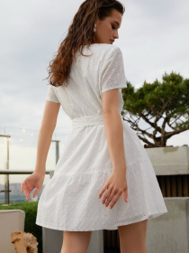 Сукні VOVK модель 011538 білий Сукні VOVK модель 011538 білий Фото