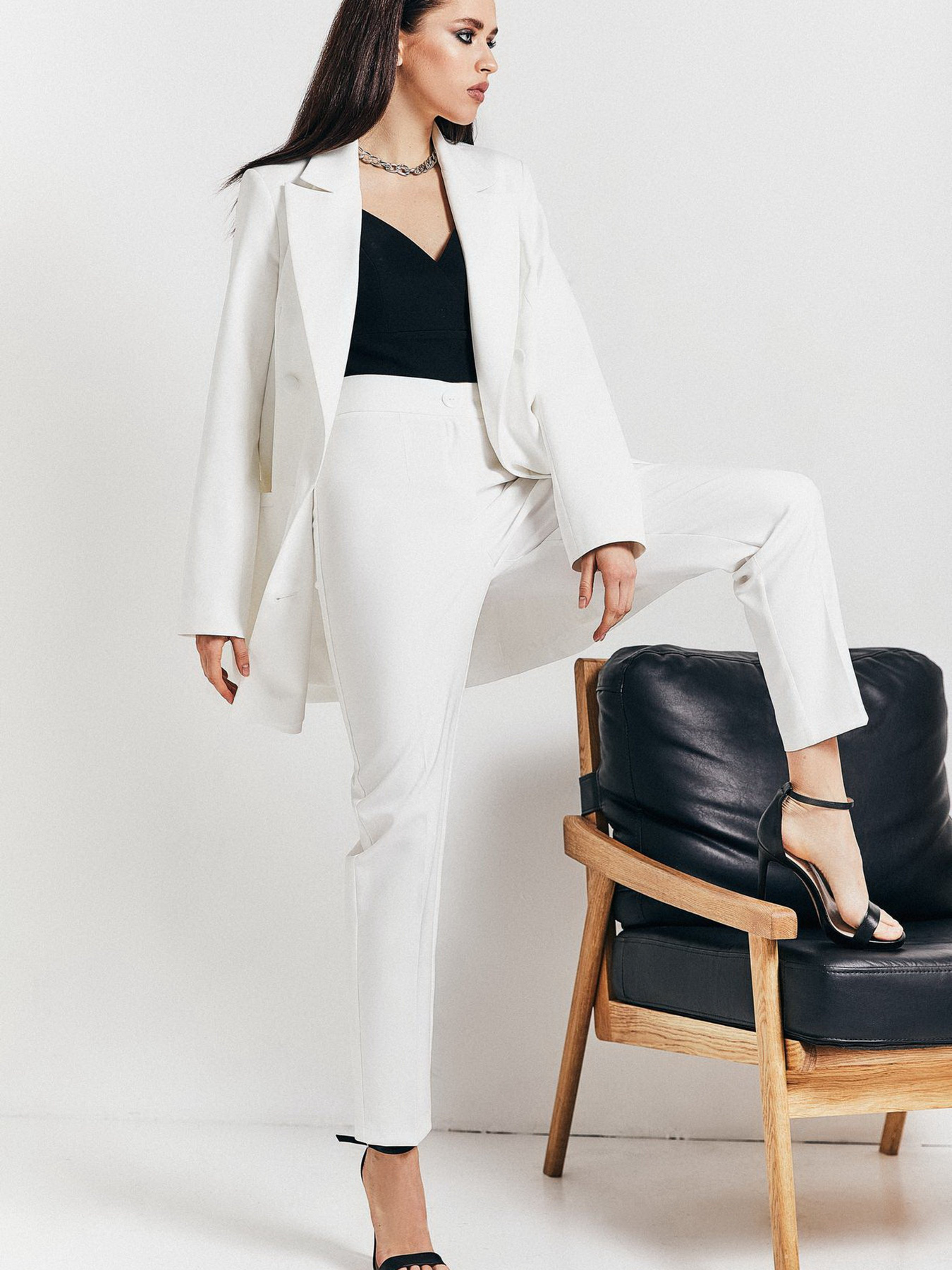 Повседневные штаны VOVK модель 010921 молочний Повседневные штаны VOVK модель 010921 молочний Фото