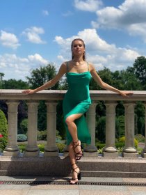 Платья VOVK модель 011891 смарагдовий Фото