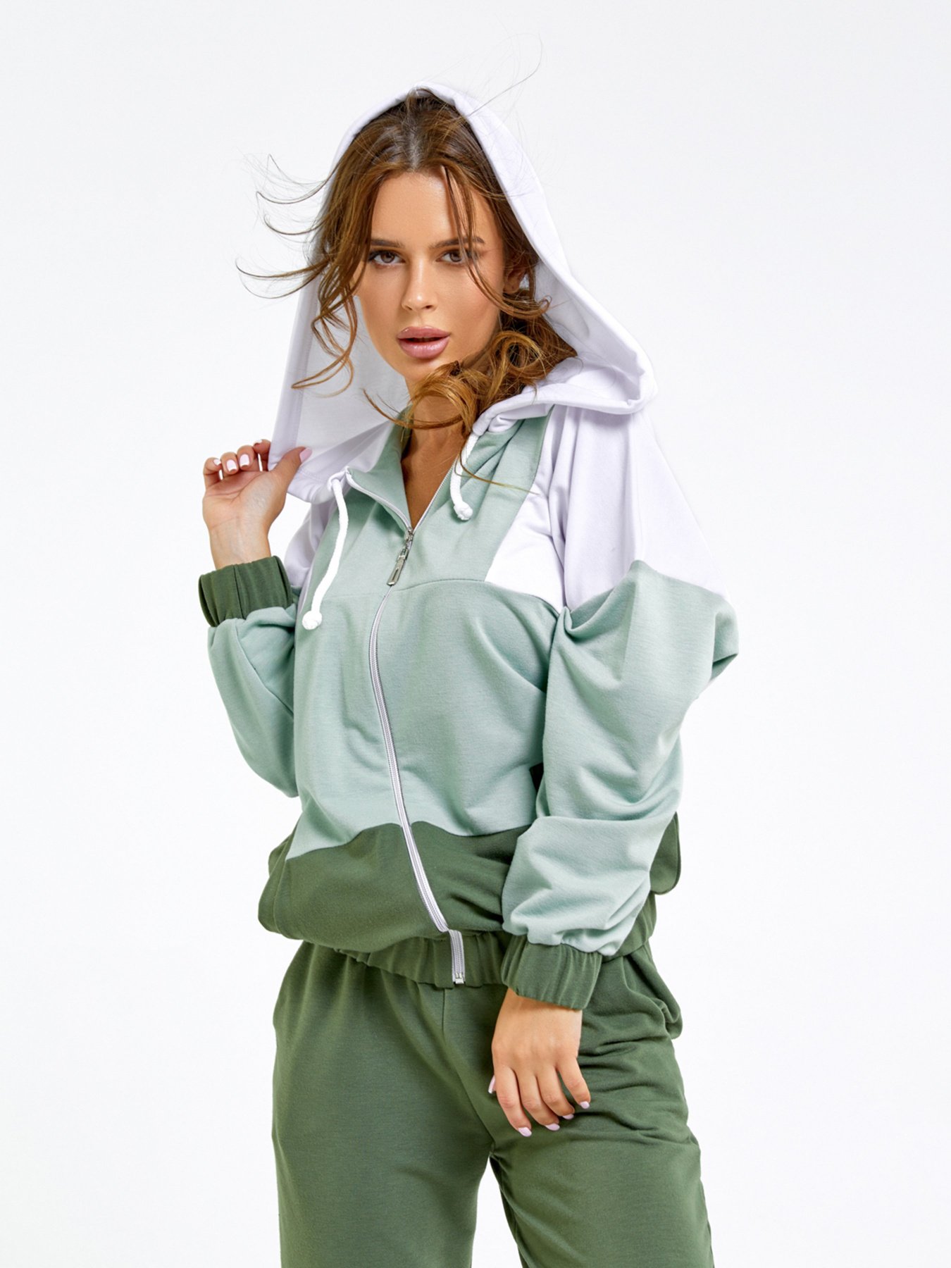 Спортивний костюм ISSA Plus модель 12190_хаки/мятный Фото