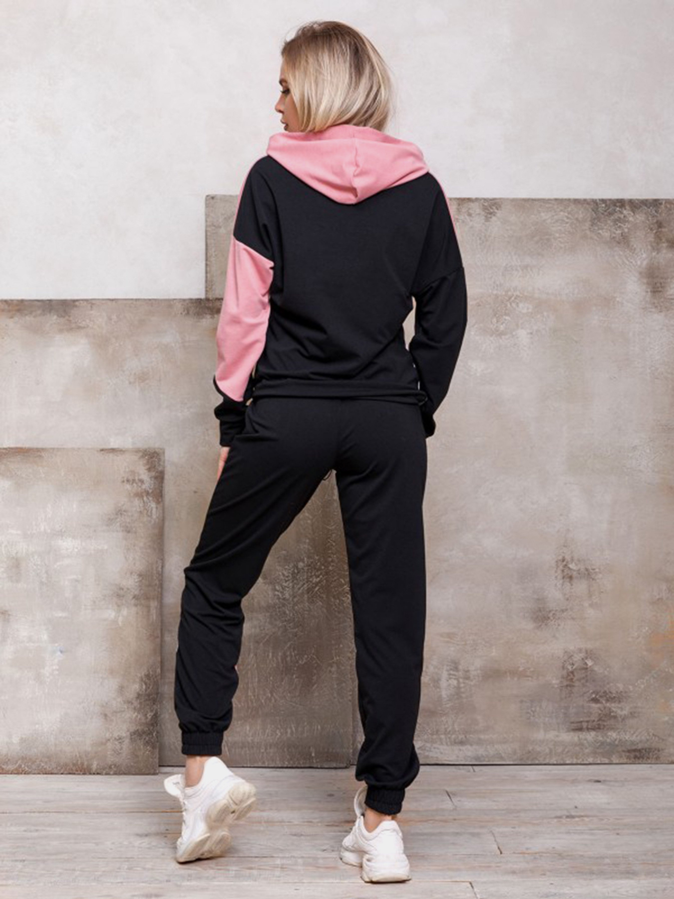Спортивний костюм ISSA Plus модель SA-112_черный/розовый Фото
