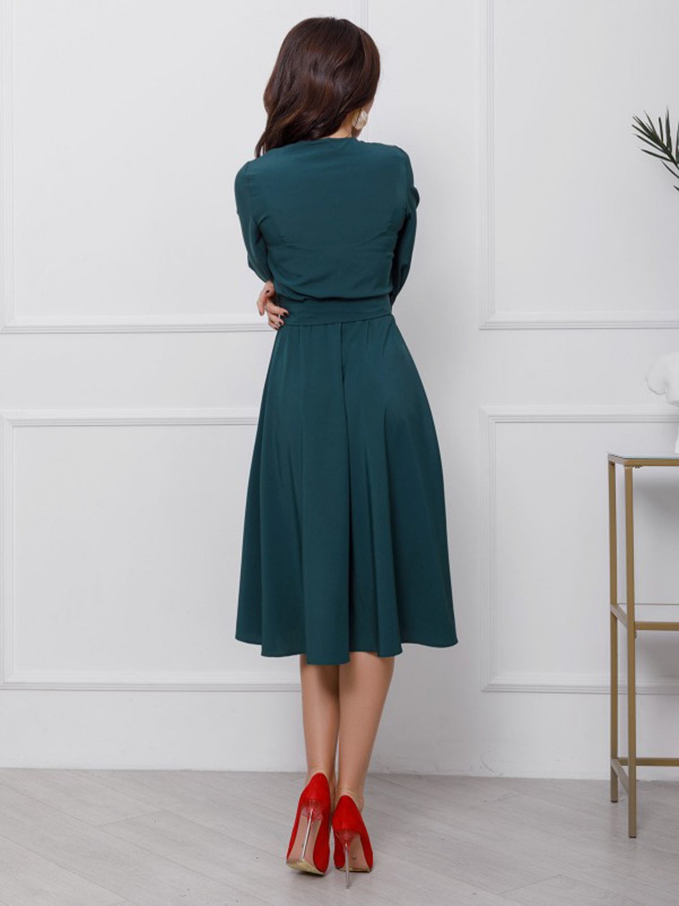 Платья ISSA Plus модель 12417_зеленый Фото