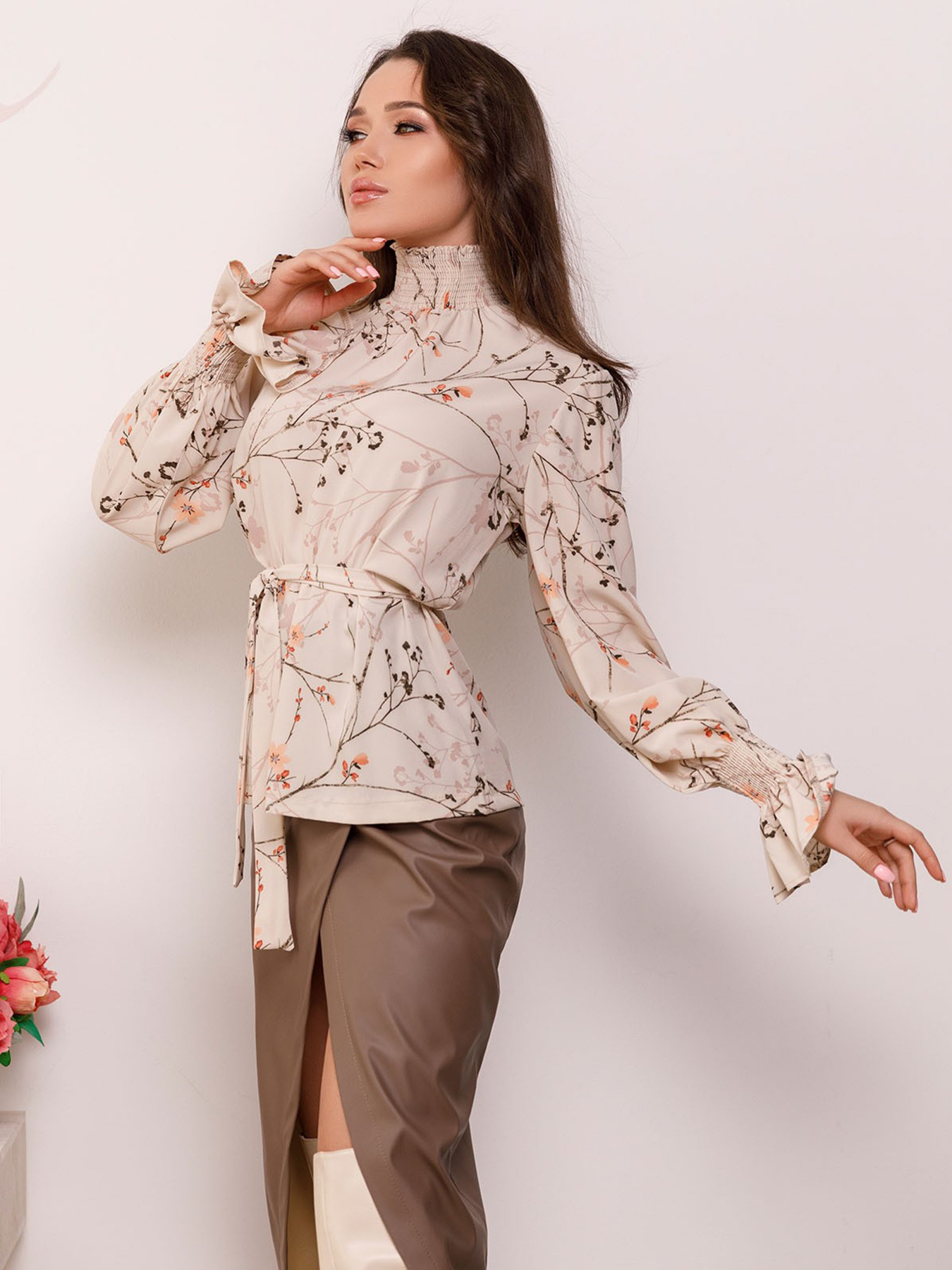 Блуза ISSA Plus модель SA-34_бежевый Фото