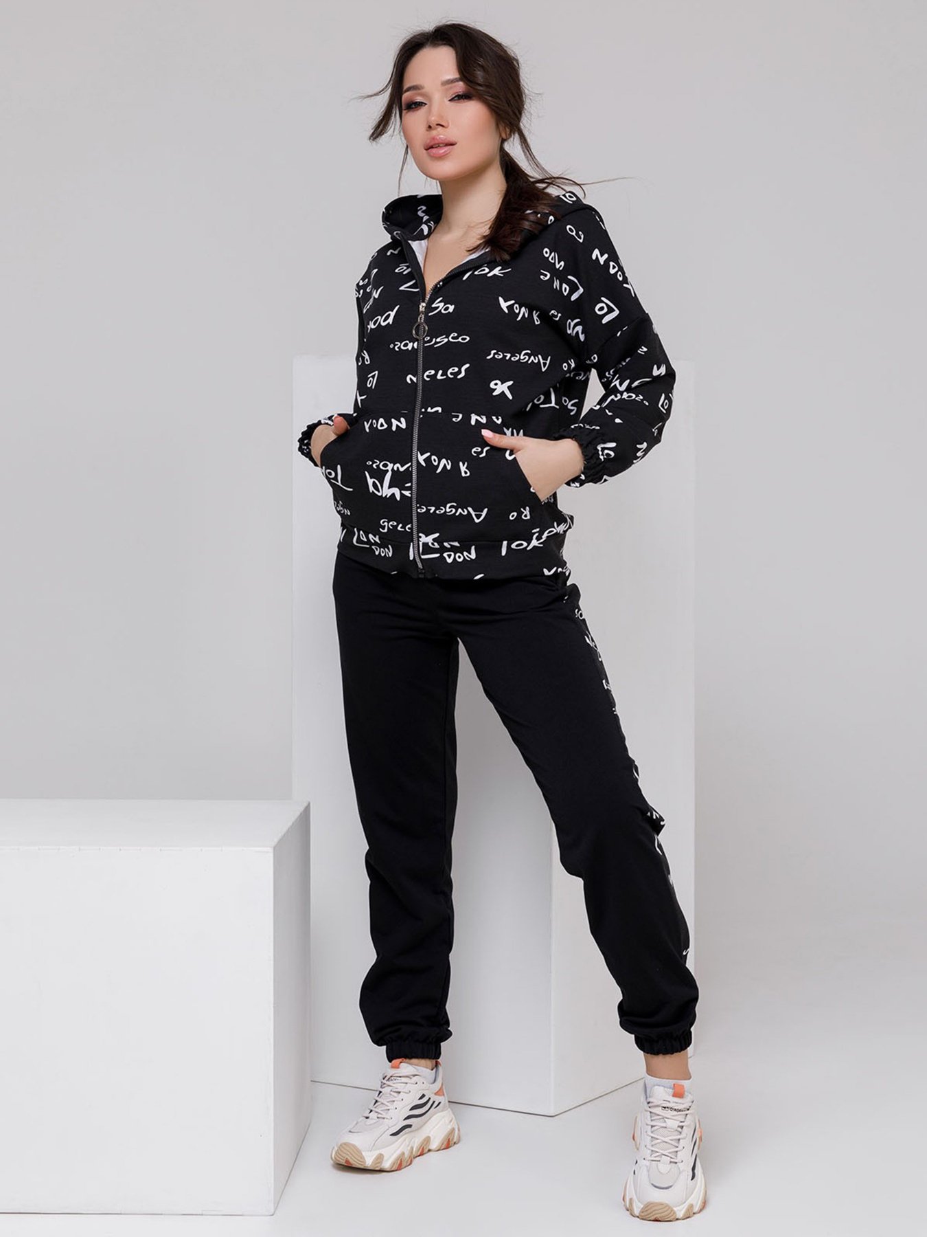 Спортивний костюм ISSA Plus модель SA-152_черный Фото