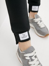 Штаны спортивные ISSA Plus модель 12340_черный Фото