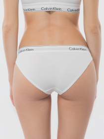 Трусы Calvin Klein Underwear Slip модель F3787E_100 Трусы Calvin Klein Underwear Slip модель F3787E_100 Фото
