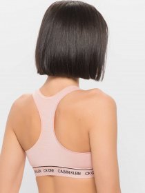 Бюстгальтер Calvin Klein Underwear модель QF5939E_7ZO Фото